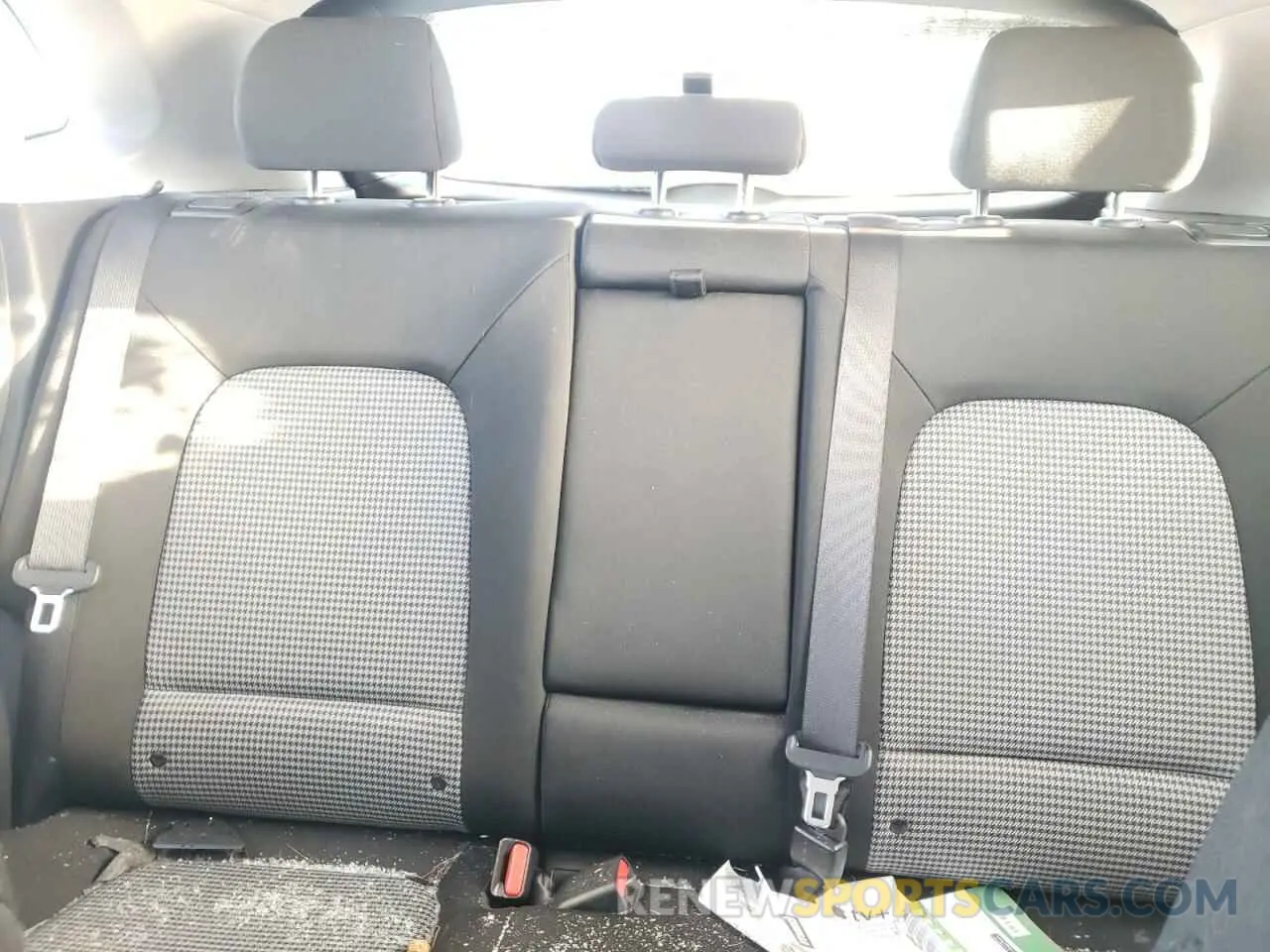 10 Photograph of a damaged car KM8K12AA4KU303749 HYUNDAI KONA 2019