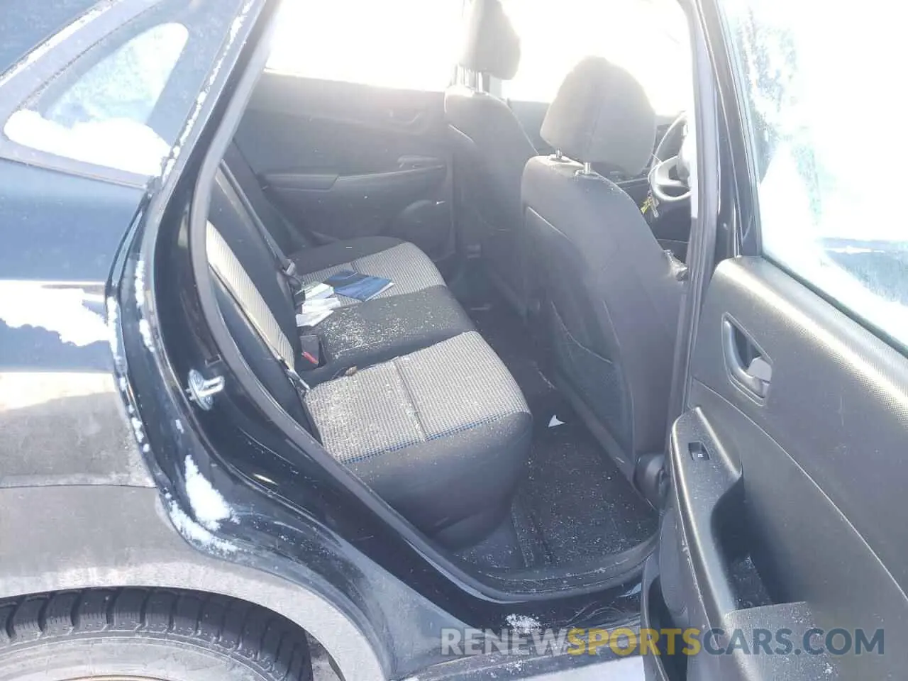 11 Photograph of a damaged car KM8K12AA4KU303749 HYUNDAI KONA 2019