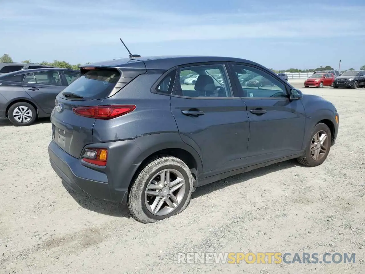3 Photograph of a damaged car KM8K12AA4KU381142 HYUNDAI KONA 2019