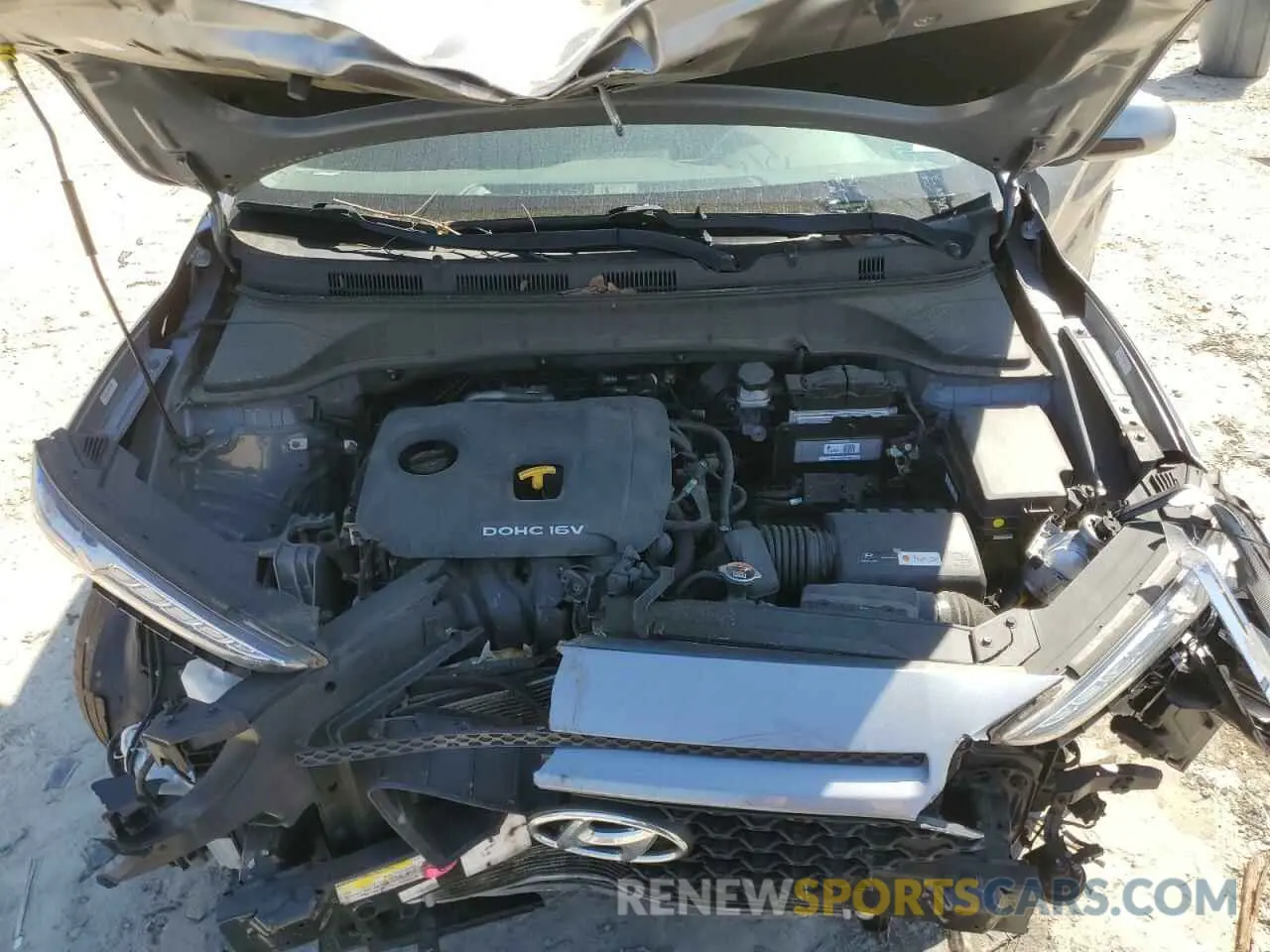 12 Photograph of a damaged car KM8K12AA5KU295273 HYUNDAI KONA 2019