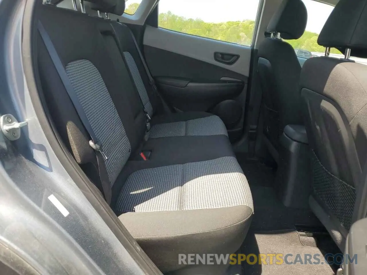 10 Photograph of a damaged car KM8K12AA6KU310220 HYUNDAI KONA 2019