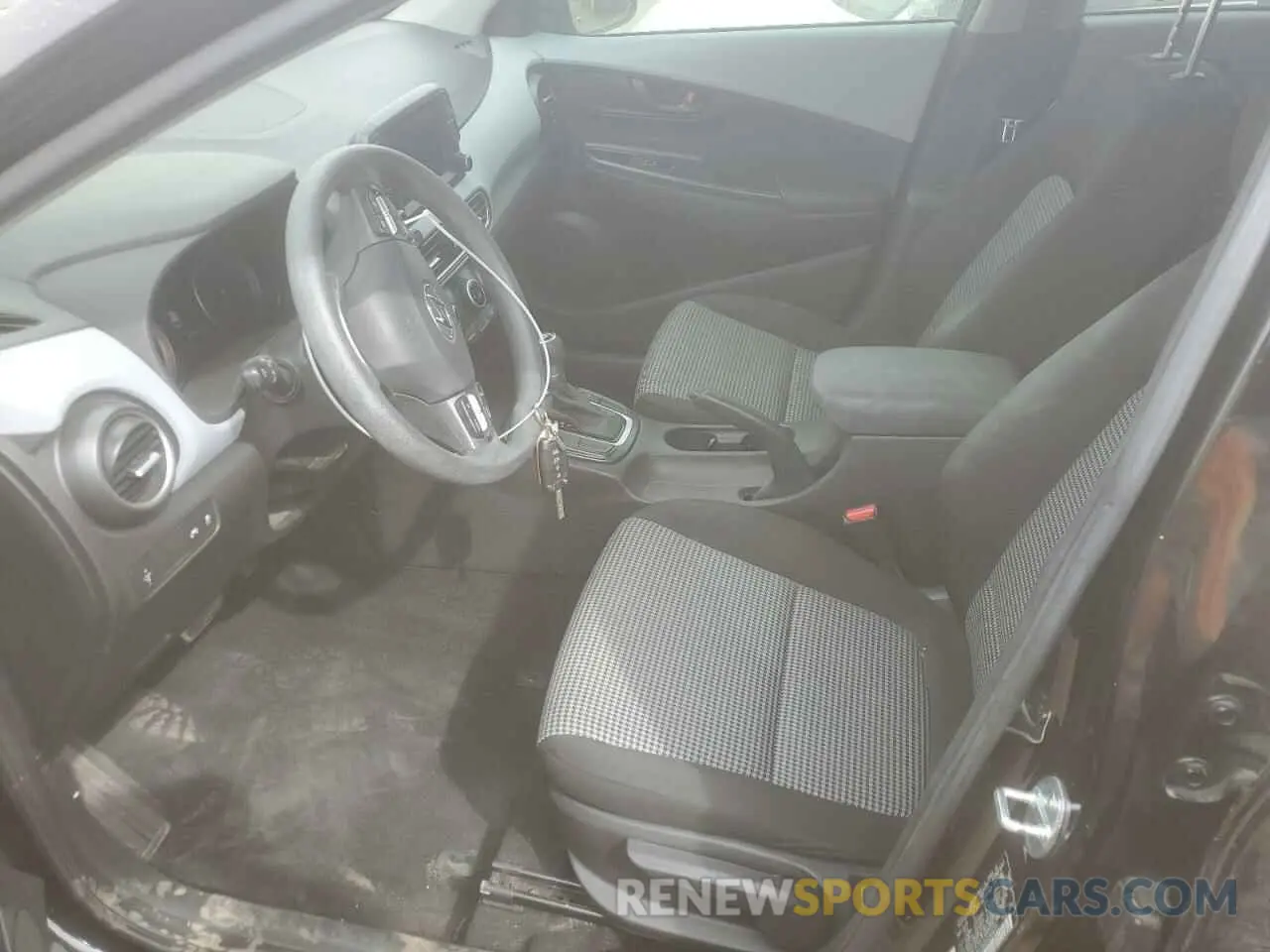 7 Photograph of a damaged car KM8K12AA6KU339071 HYUNDAI KONA 2019