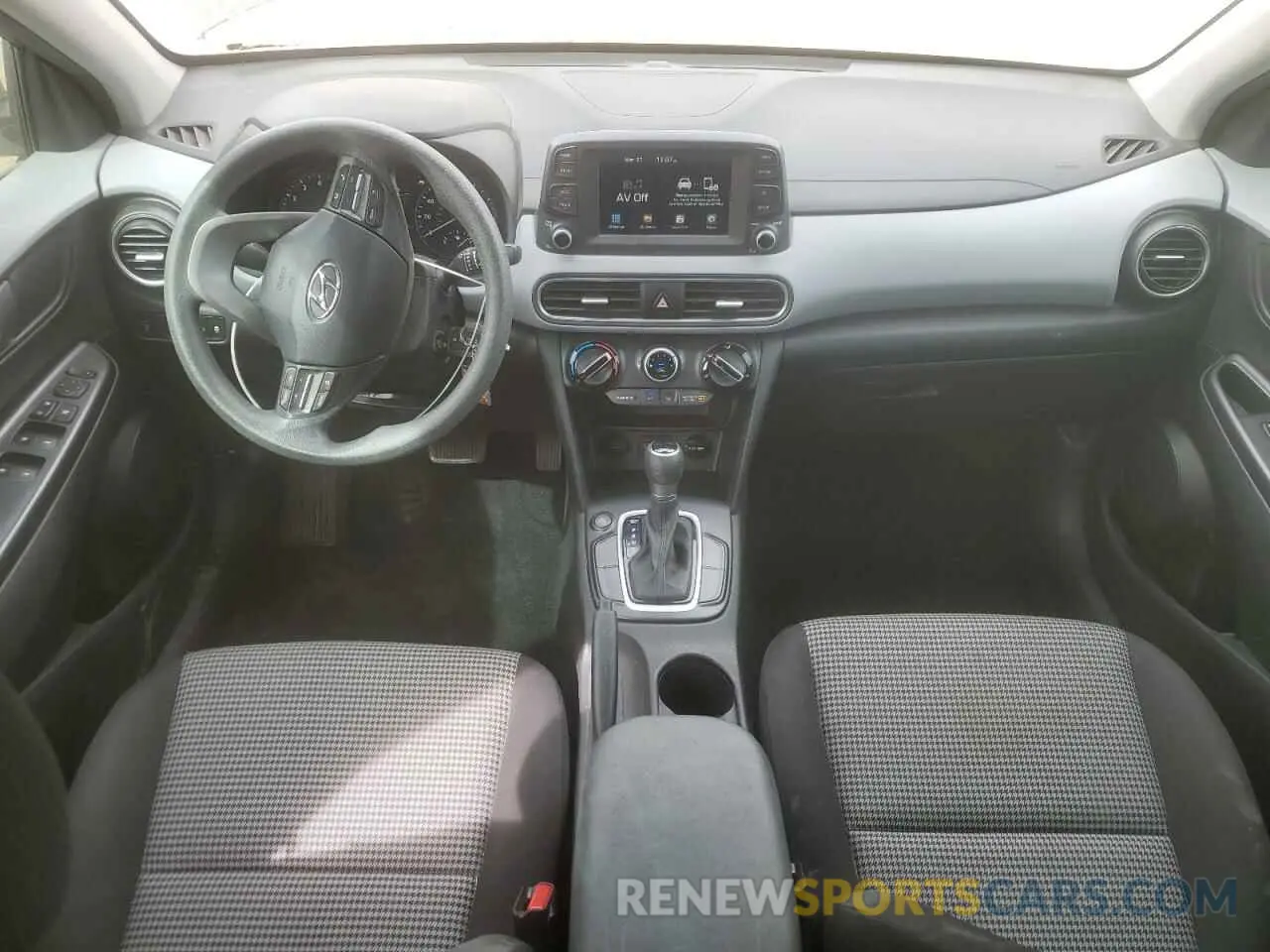8 Photograph of a damaged car KM8K12AA6KU339071 HYUNDAI KONA 2019