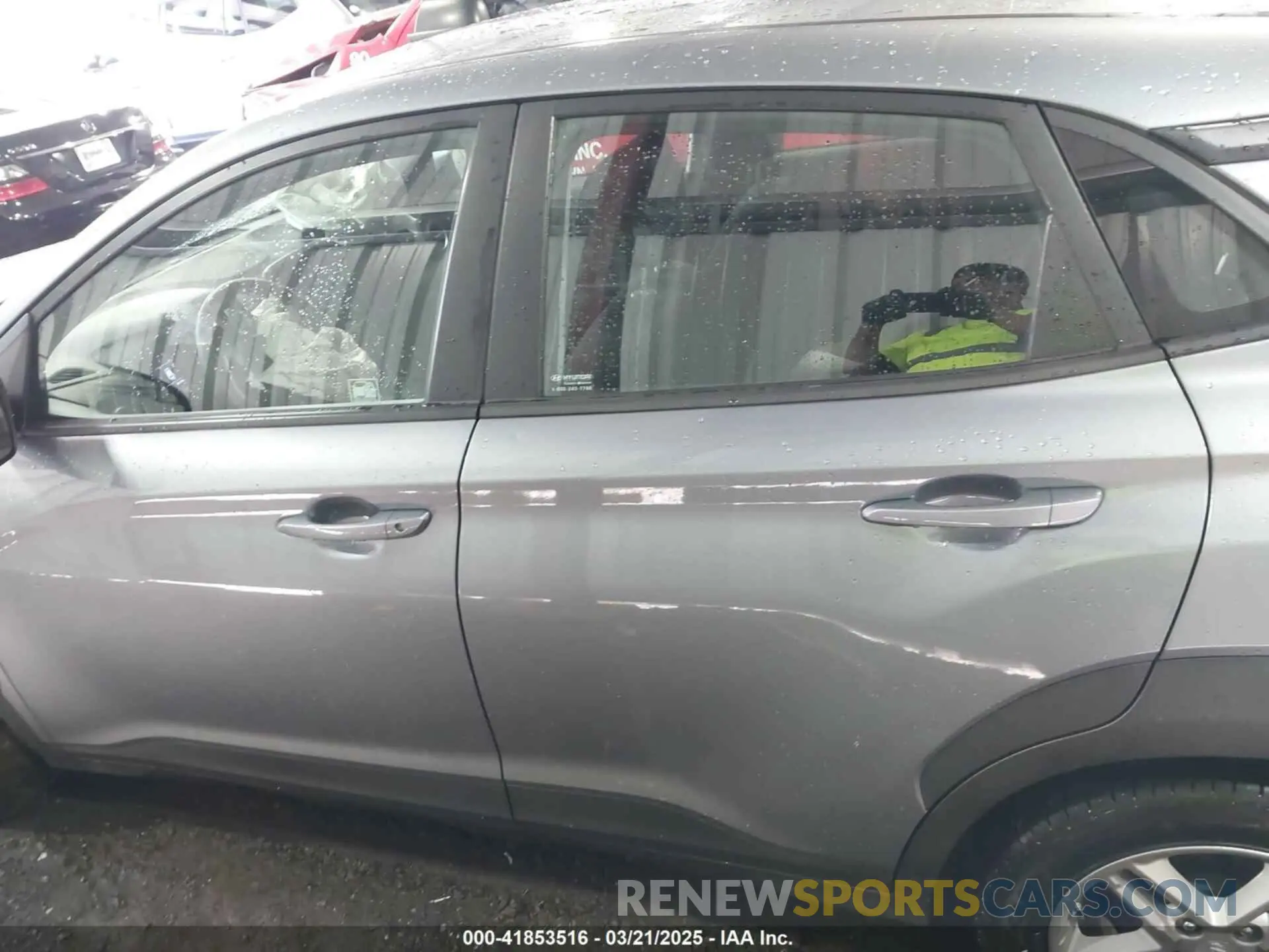 14 Photograph of a damaged car KM8K12AA6KU387721 HYUNDAI KONA 2019