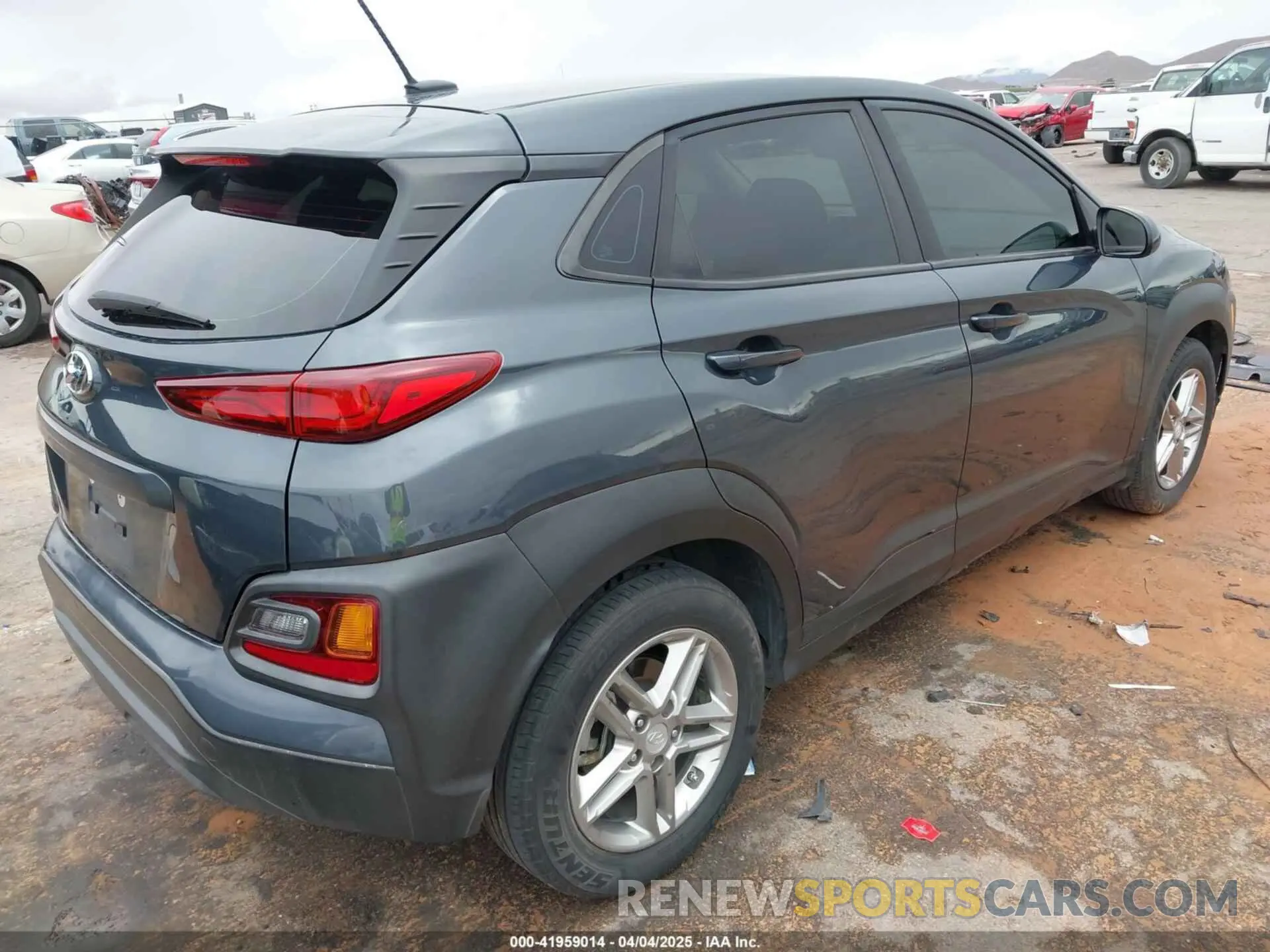 4 Photograph of a damaged car KM8K12AA7KU221448 HYUNDAI KONA 2019