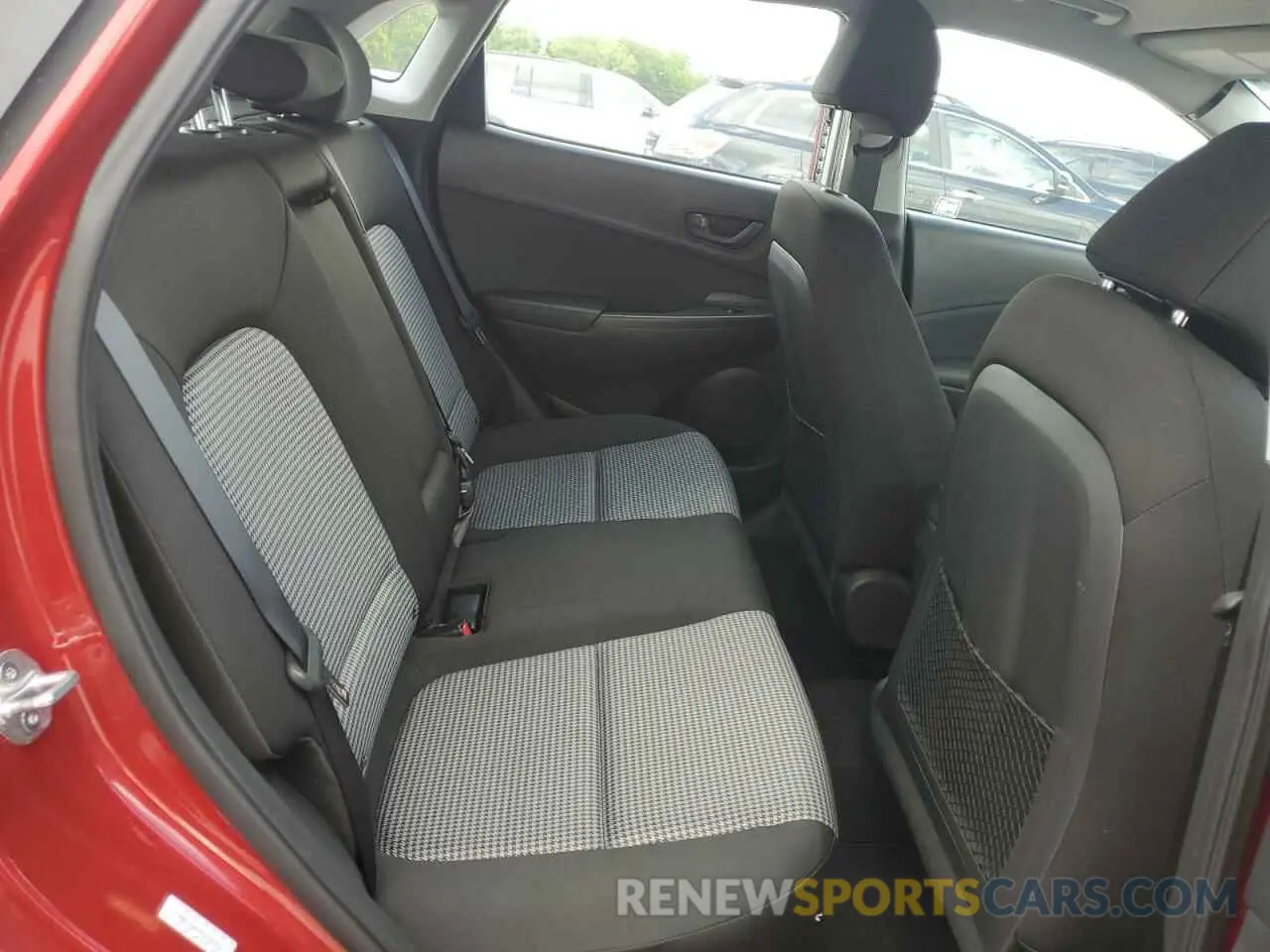 10 Photograph of a damaged car KM8K12AA7KU326331 HYUNDAI KONA 2019