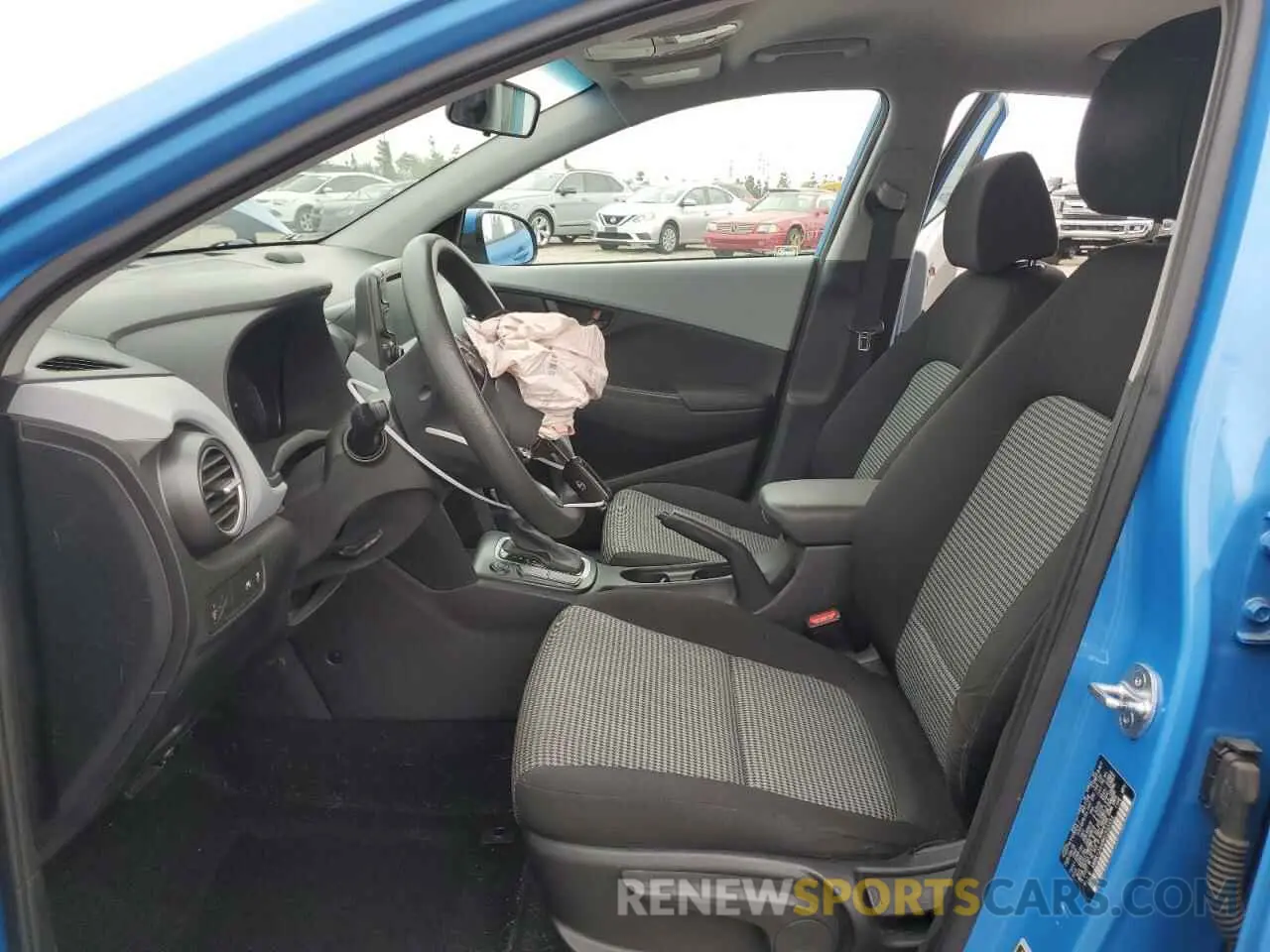 7 Photograph of a damaged car KM8K12AA8KU332333 HYUNDAI KONA 2019