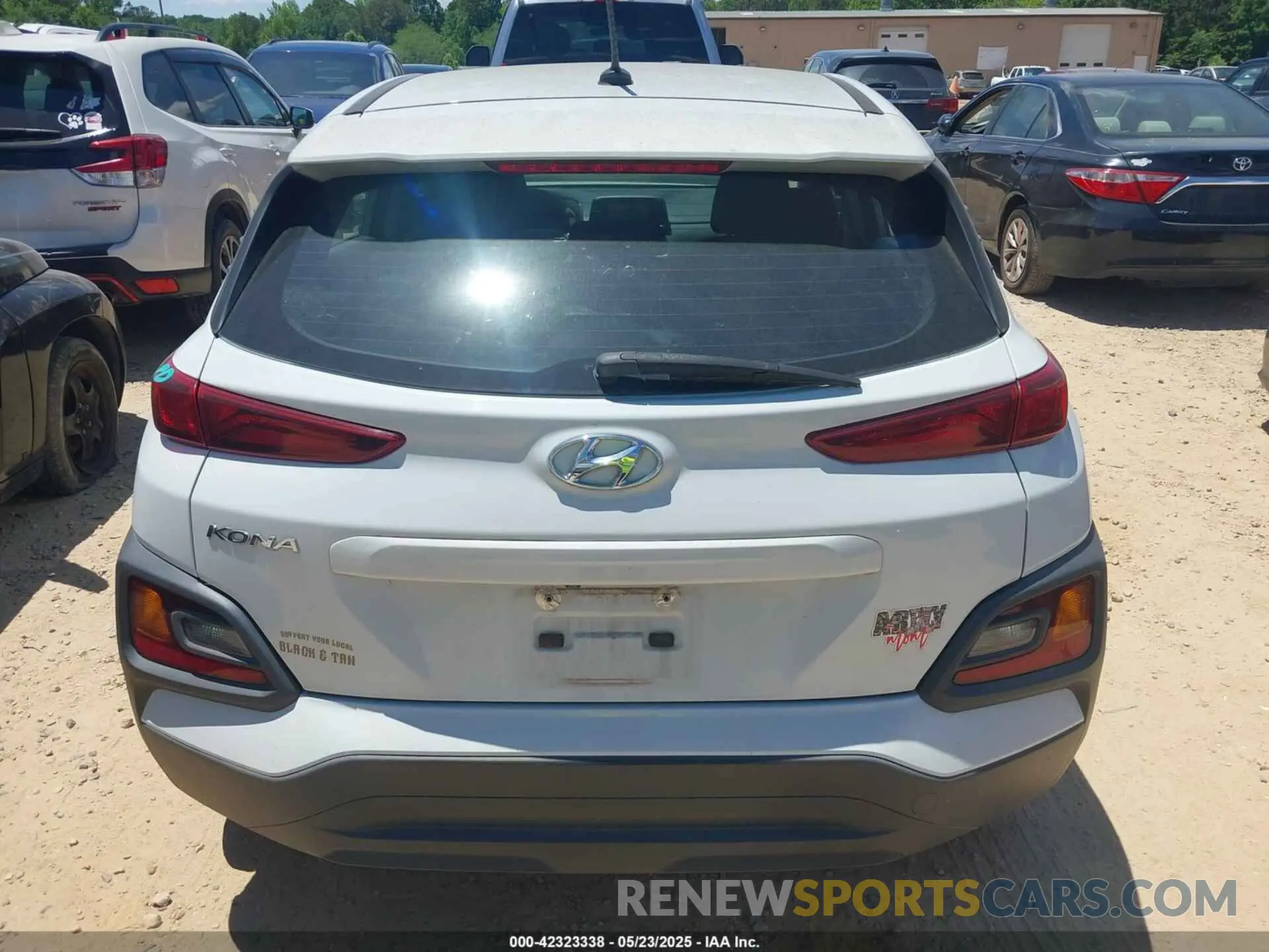 16 Photograph of a damaged car KM8K12AA9KU237912 HYUNDAI KONA 2019