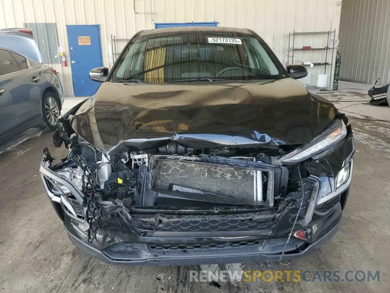 5 Photograph of a damaged car KM8K12AA9KU330381 HYUNDAI KONA 2019
