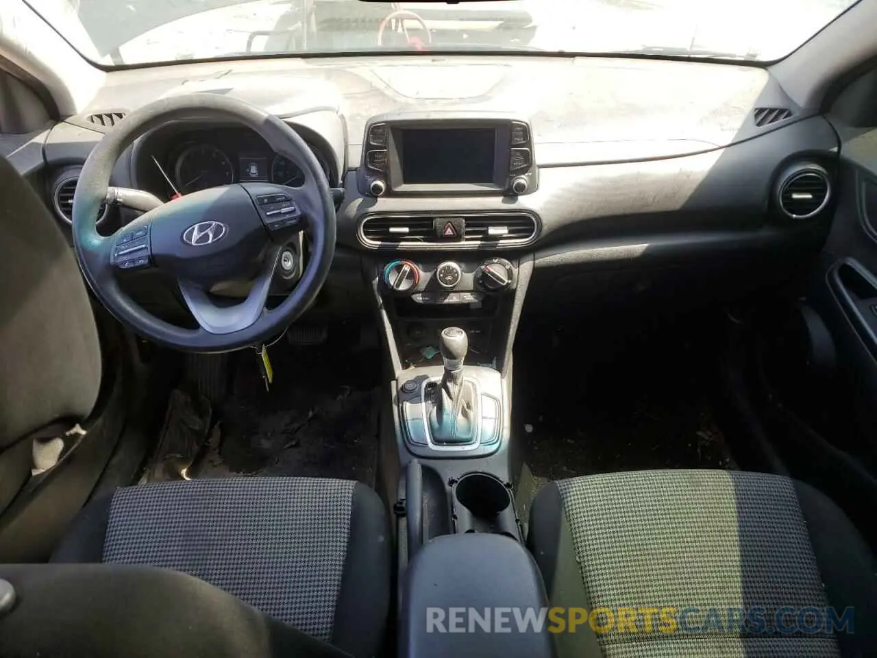 8 Photograph of a damaged car KM8K12AAXKU199056 HYUNDAI KONA 2019