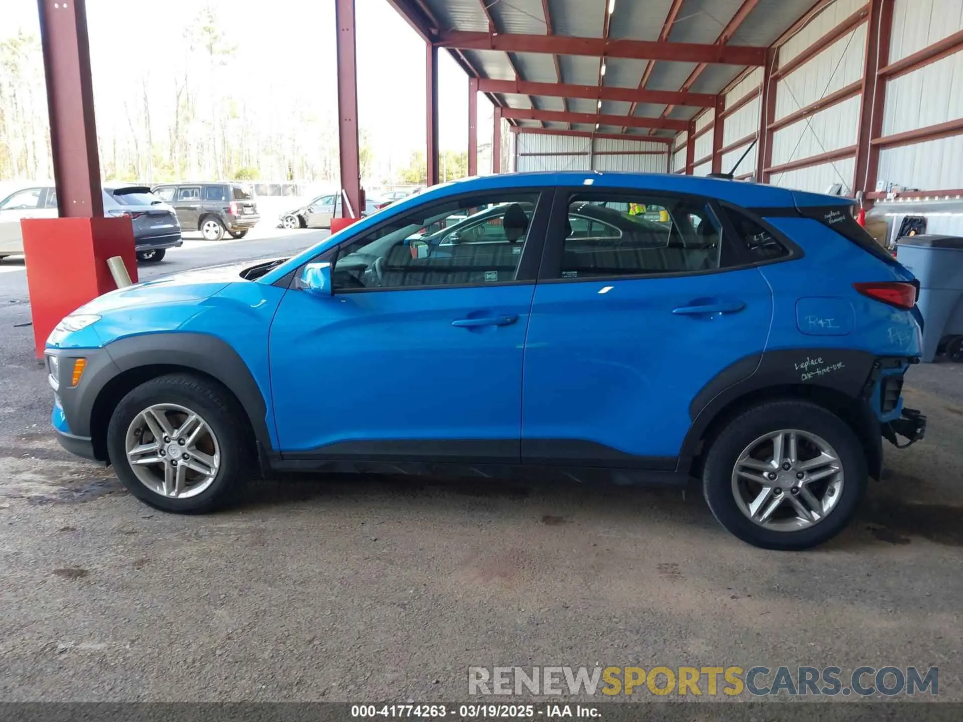 15 Photograph of a damaged car KM8K1CAA0KU337581 HYUNDAI KONA 2019