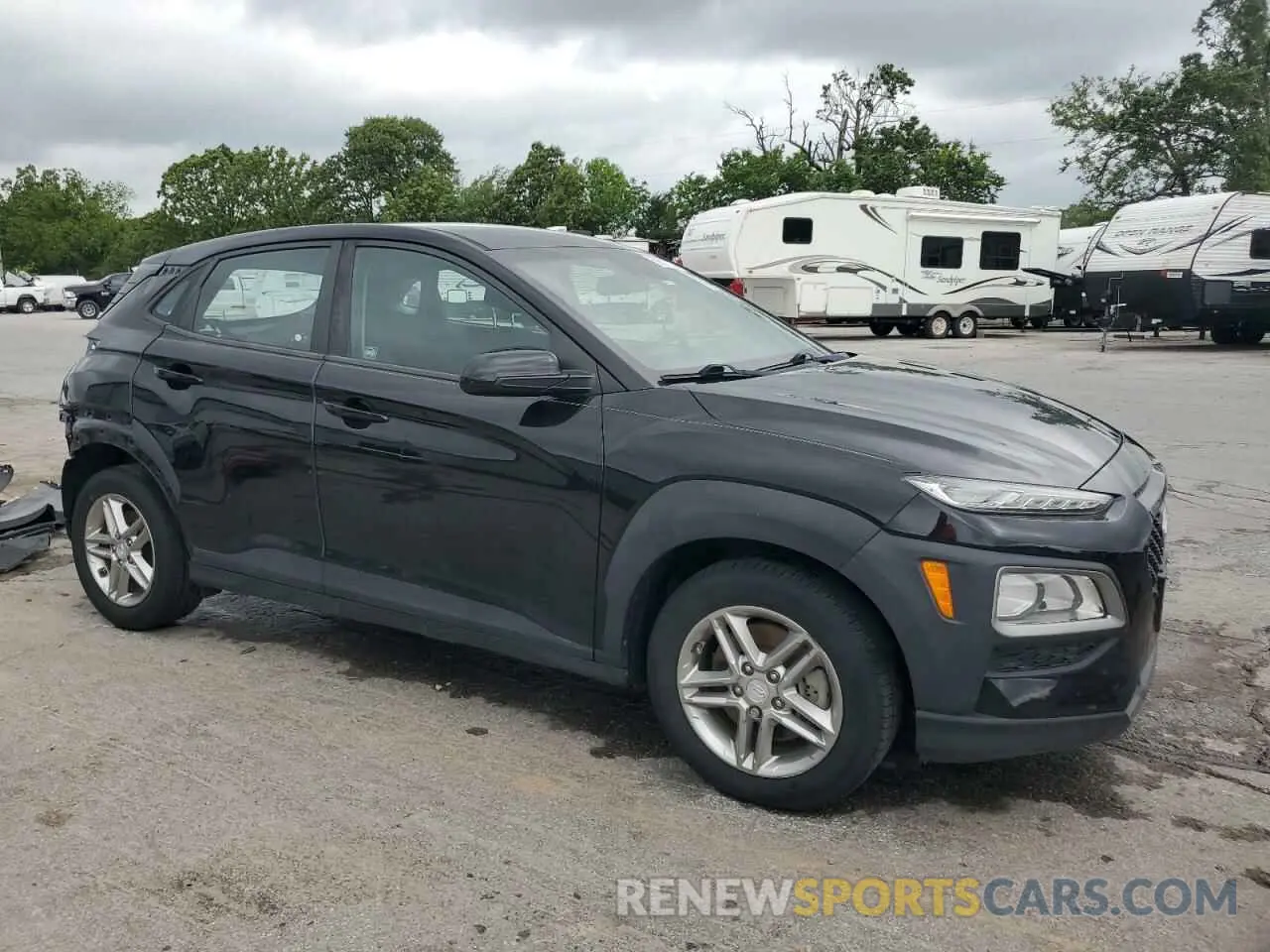 4 Photograph of a damaged car KM8K1CAA1KU194575 HYUNDAI KONA 2019