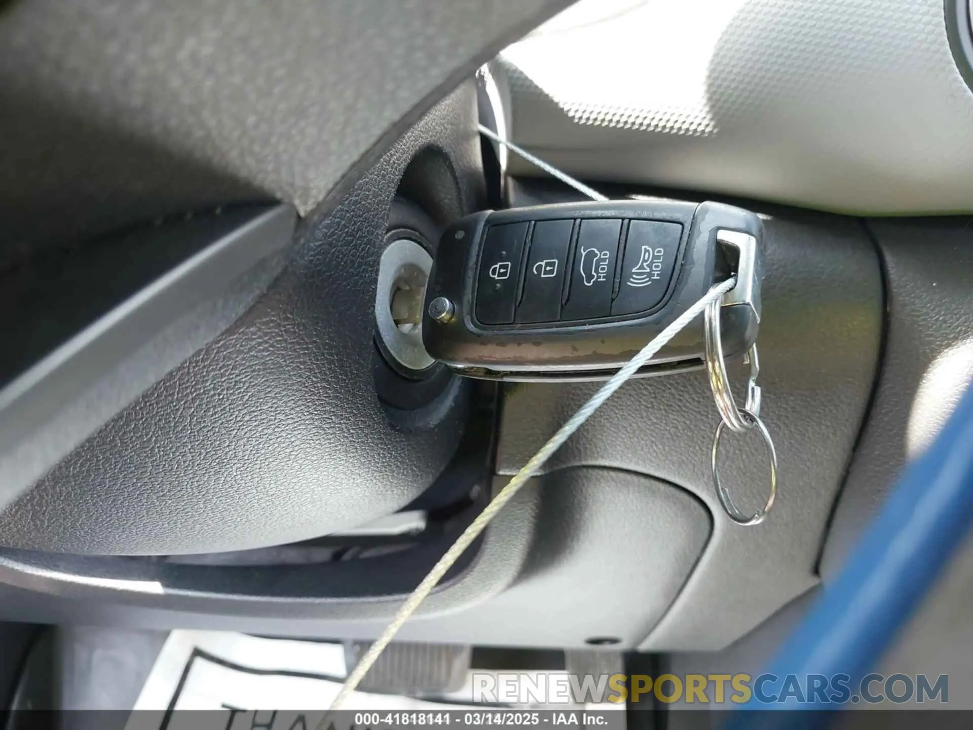 11 Photograph of a damaged car KM8K1CAA1KU298113 HYUNDAI KONA 2019