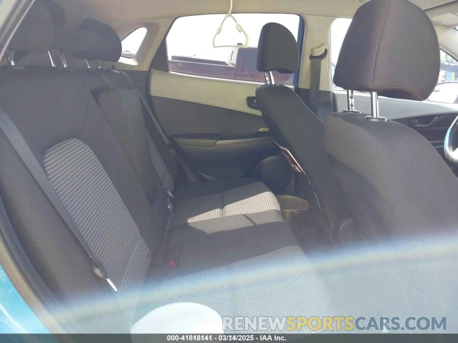 8 Photograph of a damaged car KM8K1CAA1KU298113 HYUNDAI KONA 2019