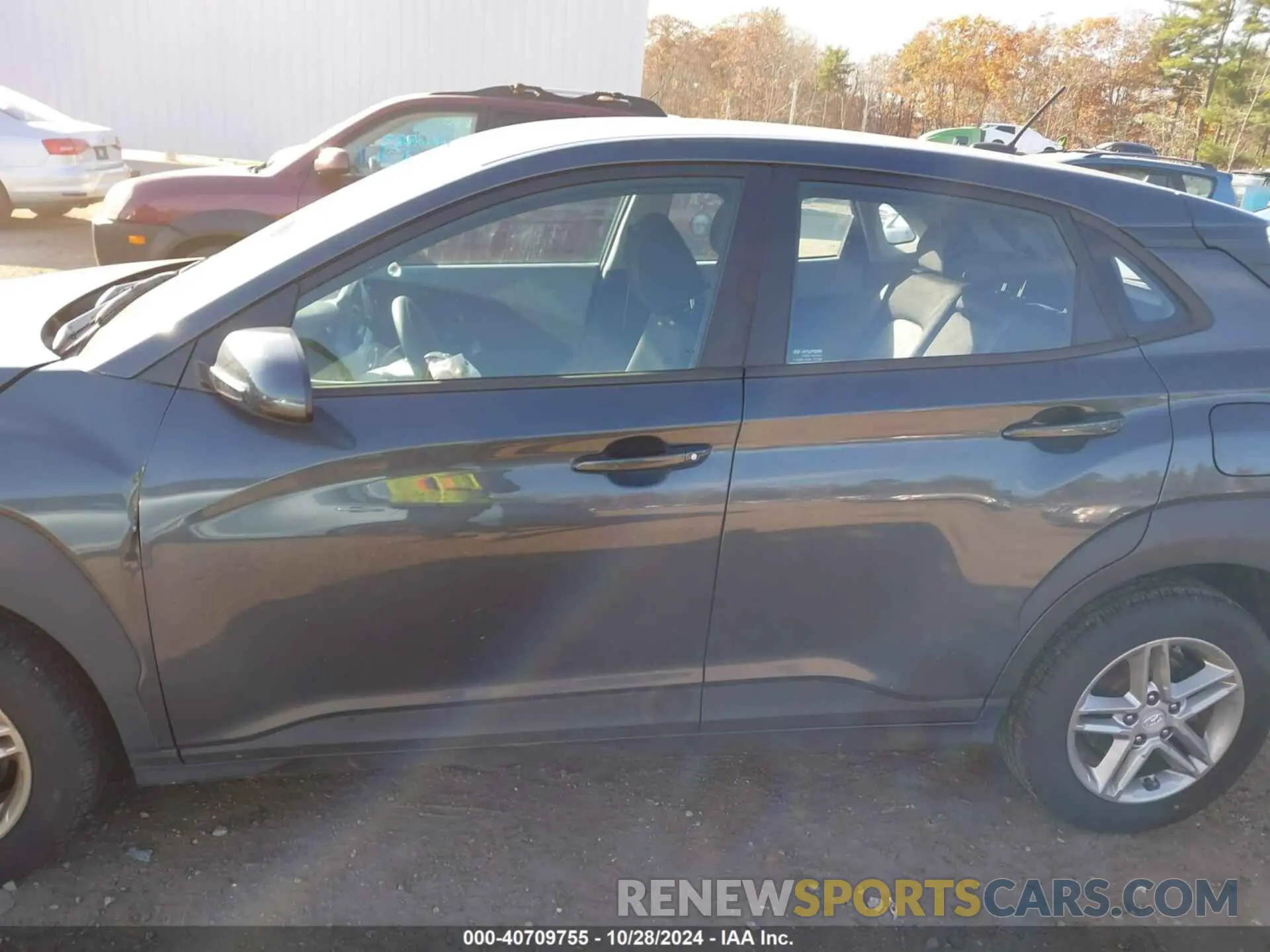 15 Photograph of a damaged car KM8K1CAA1KU302788 HYUNDAI KONA 2019