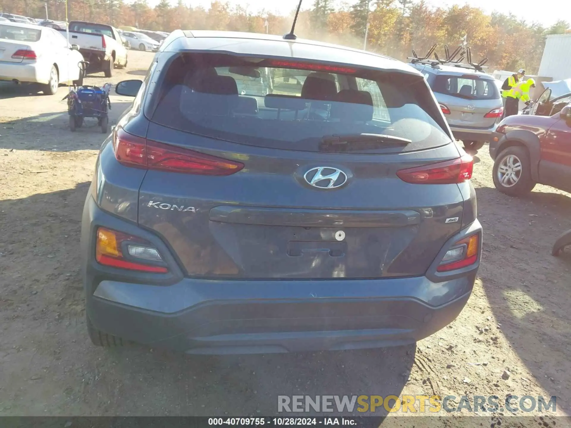 17 Photograph of a damaged car KM8K1CAA1KU302788 HYUNDAI KONA 2019