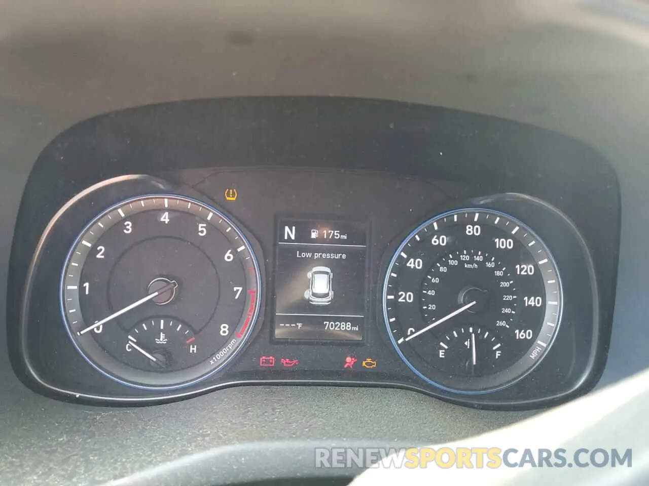 9 Photograph of a damaged car KM8K1CAA1KU308753 HYUNDAI KONA 2019
