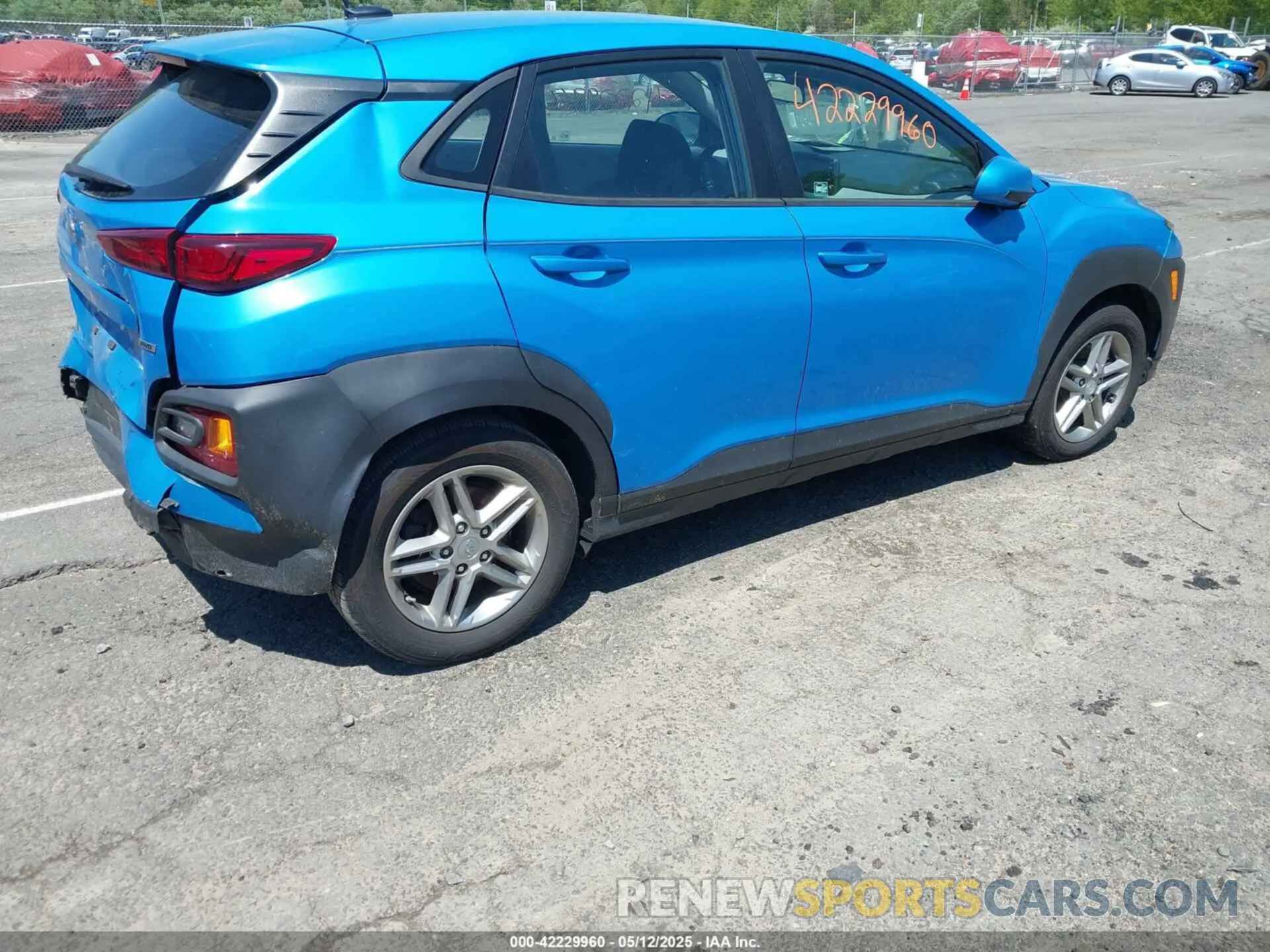 4 Photograph of a damaged car KM8K1CAA2KU367455 HYUNDAI KONA 2019