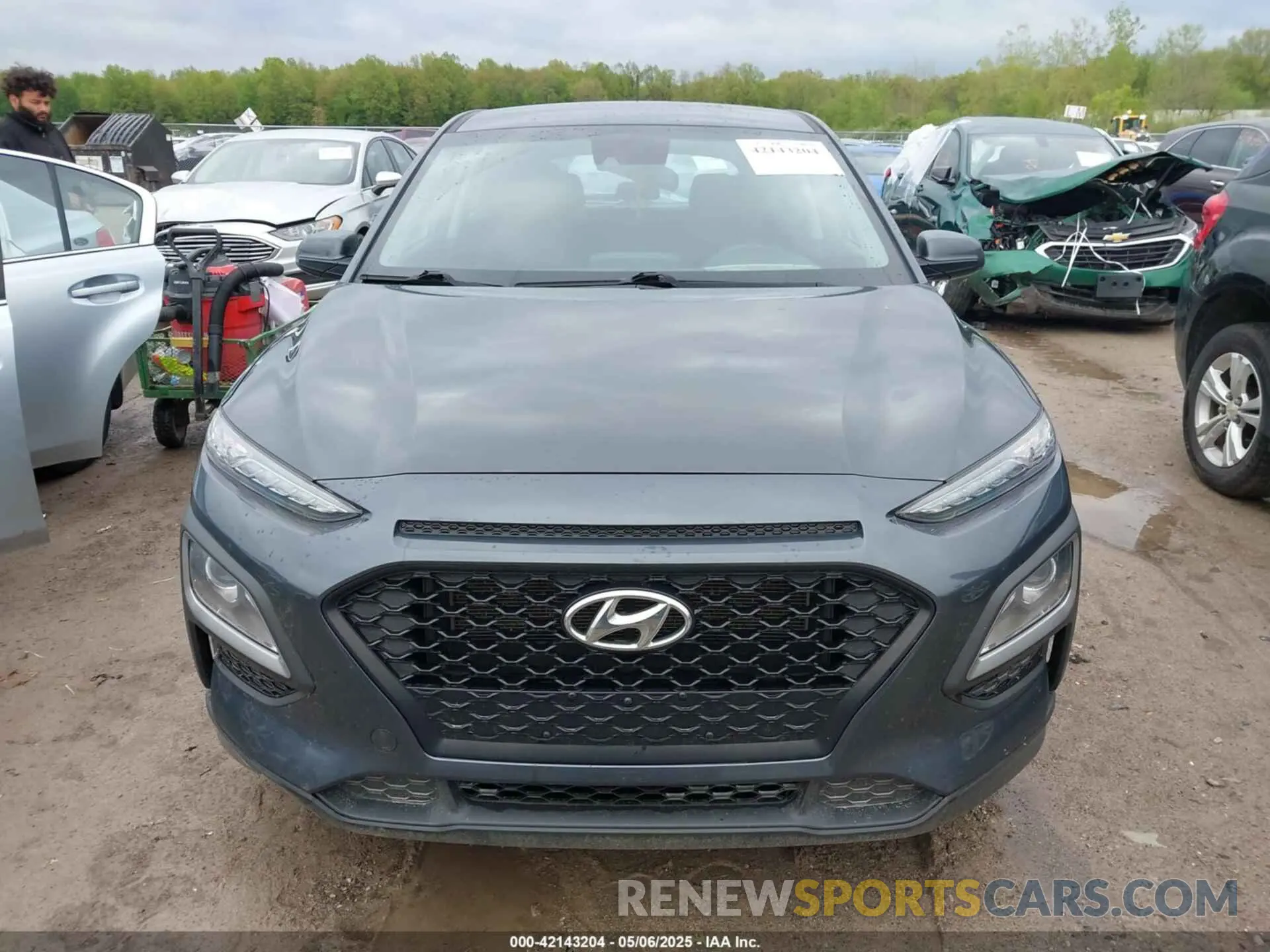 12 Photograph of a damaged car KM8K1CAA3KU290126 HYUNDAI KONA 2019