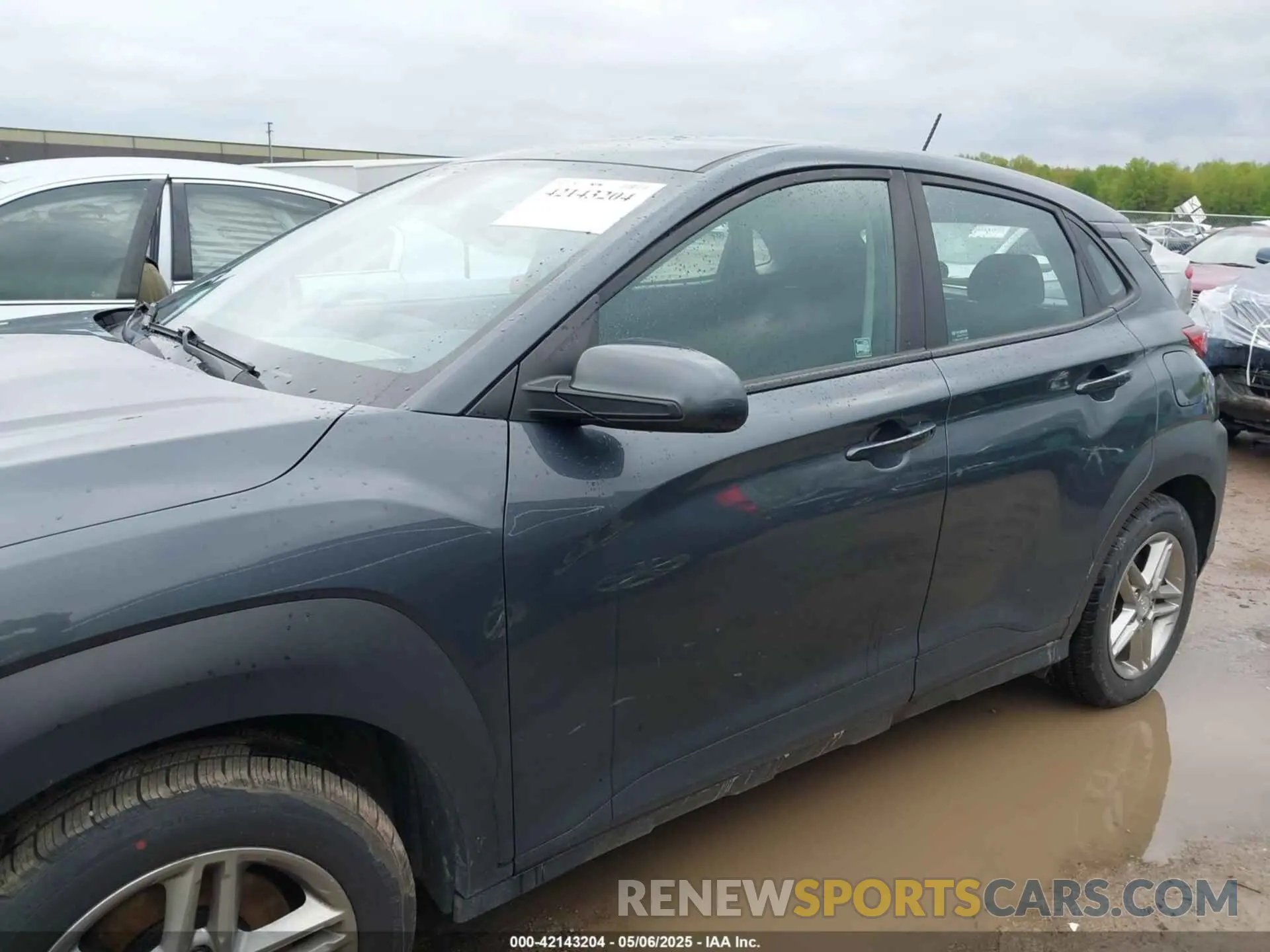 14 Photograph of a damaged car KM8K1CAA3KU290126 HYUNDAI KONA 2019