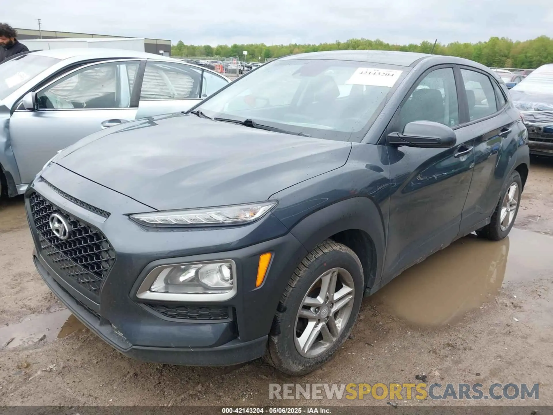 2 Photograph of a damaged car KM8K1CAA3KU290126 HYUNDAI KONA 2019
