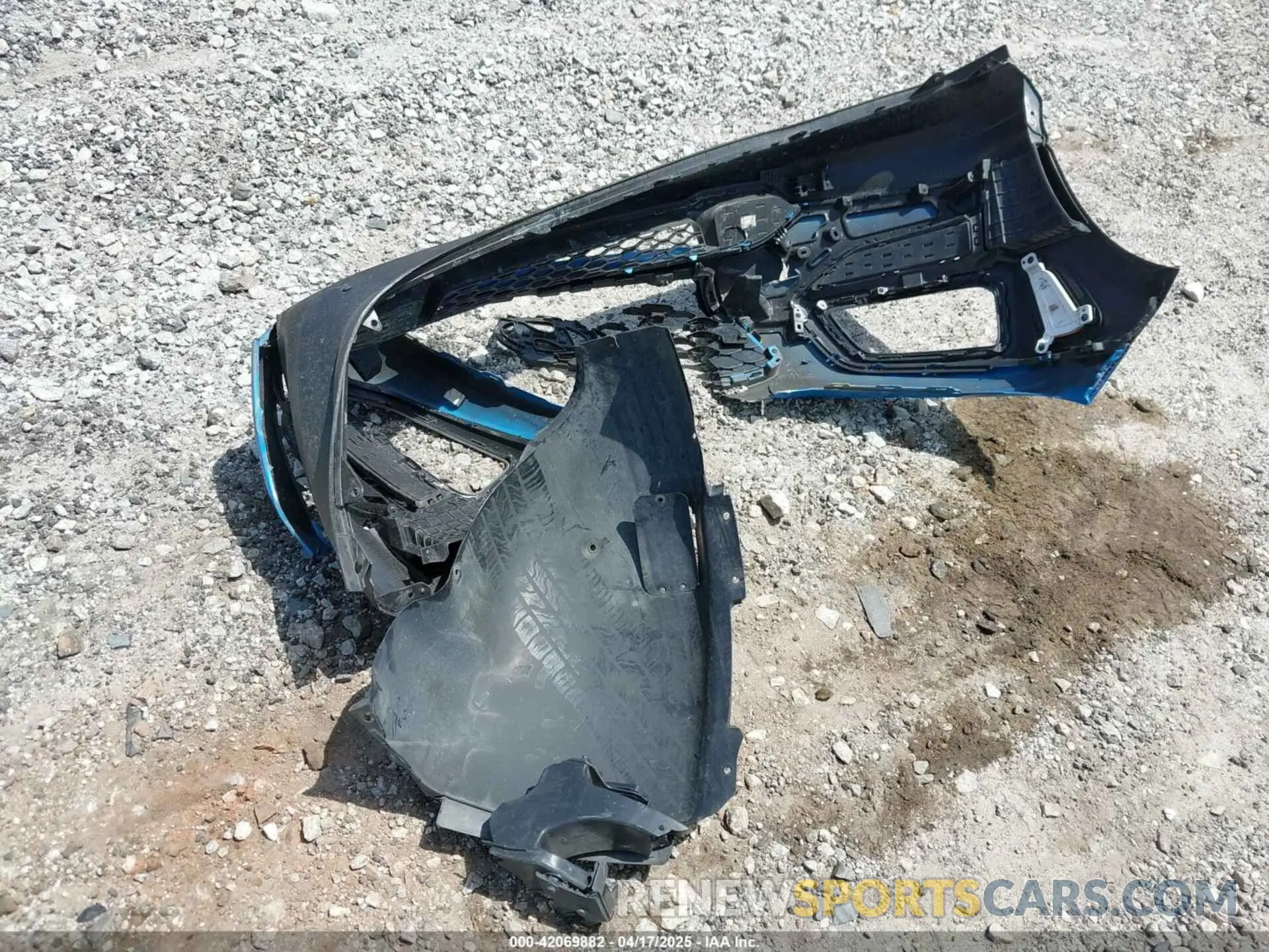 12 Photograph of a damaged car KM8K1CAA3KU340152 HYUNDAI KONA 2019