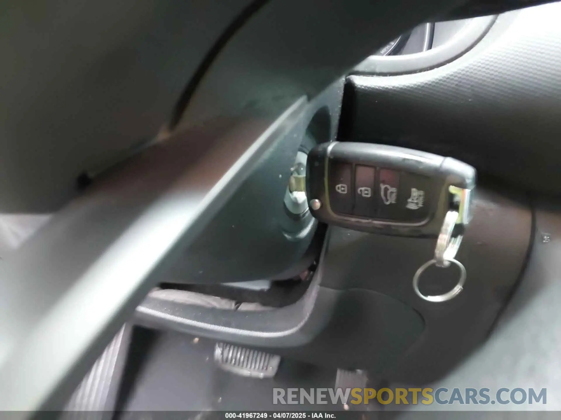11 Photograph of a damaged car KM8K1CAA3KU365164 HYUNDAI KONA 2019