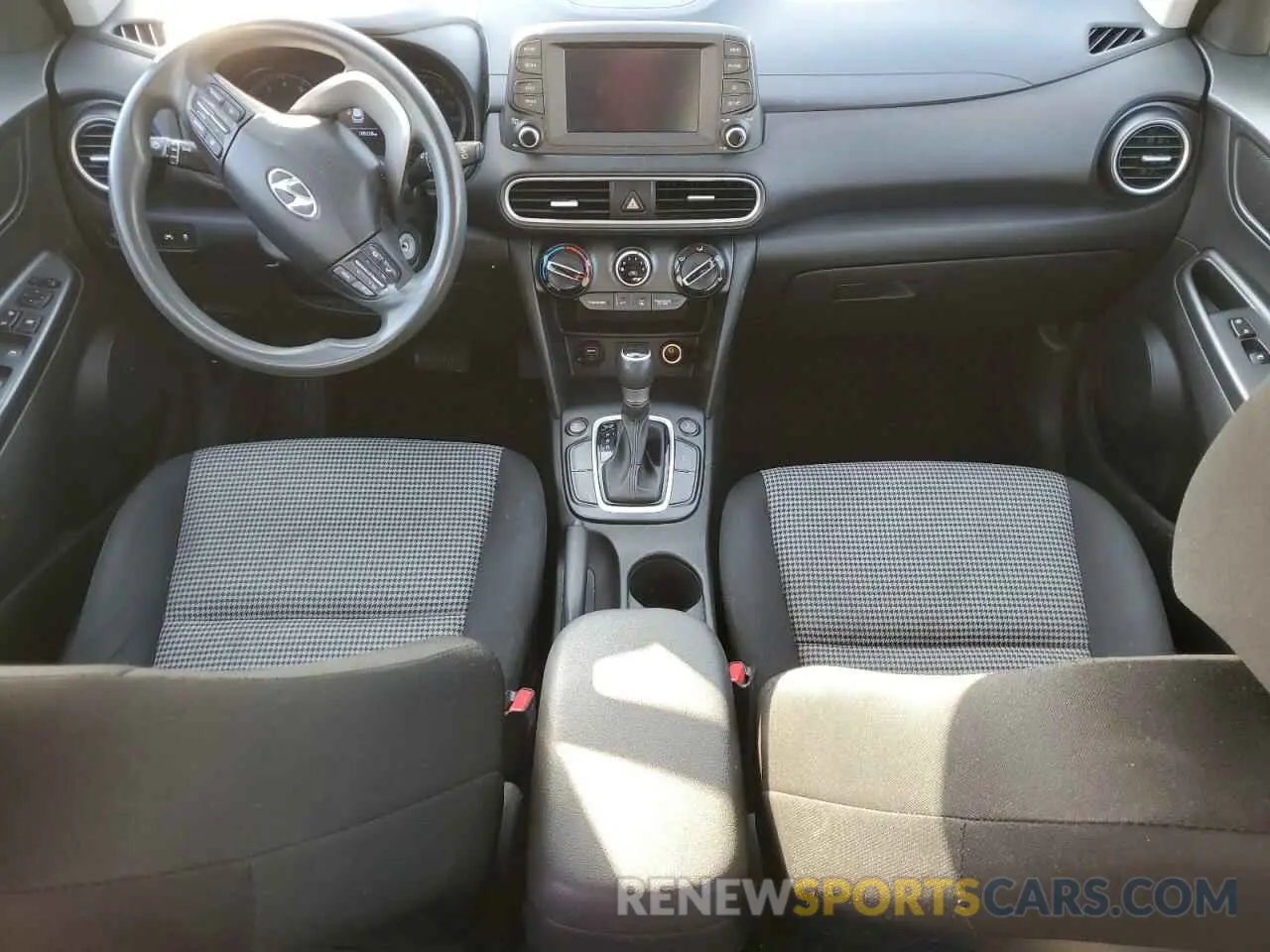 8 Photograph of a damaged car KM8K1CAA7KU297886 HYUNDAI KONA 2019