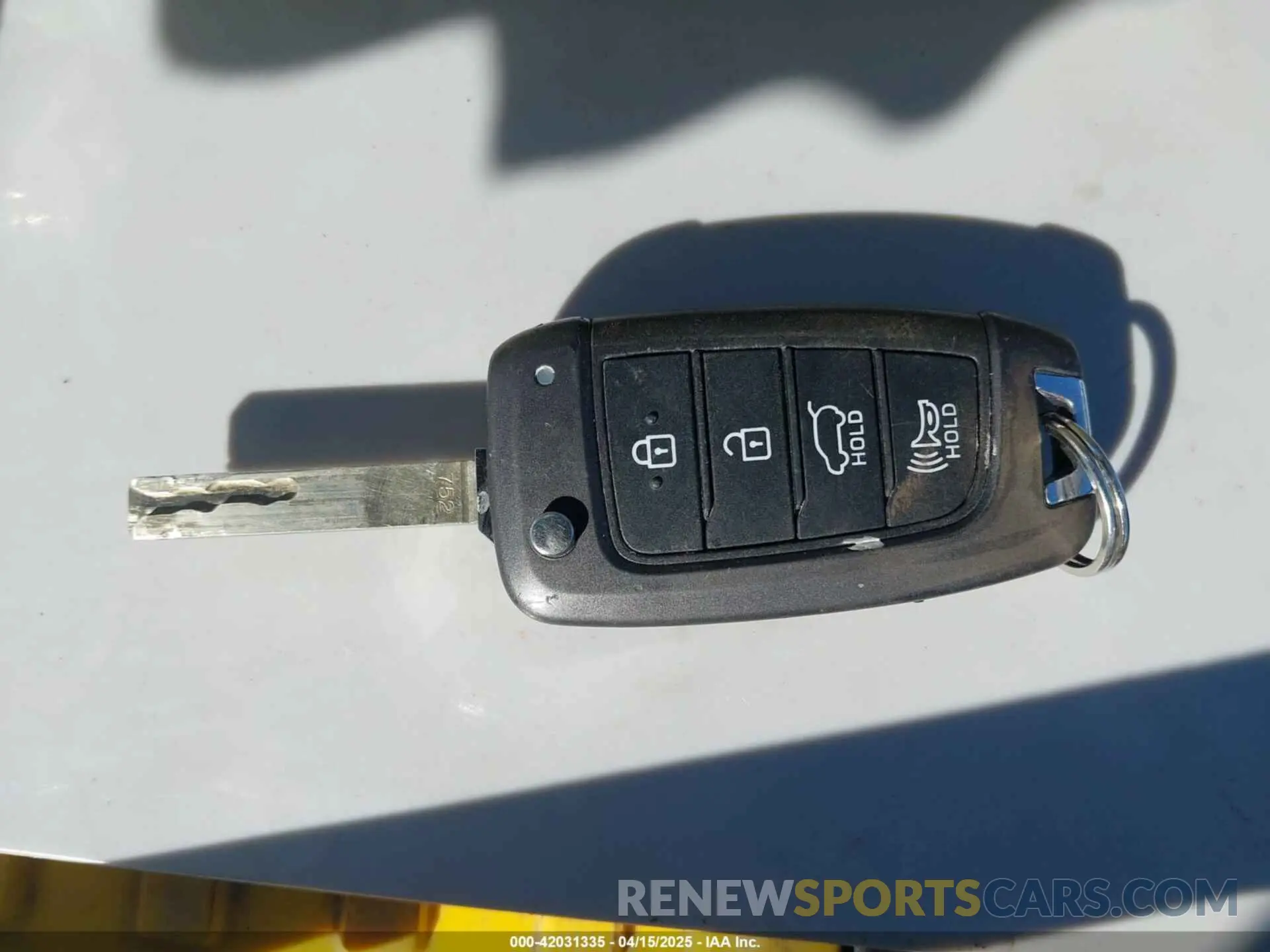 11 Photograph of a damaged car KM8K1CAA8KU288114 HYUNDAI KONA 2019