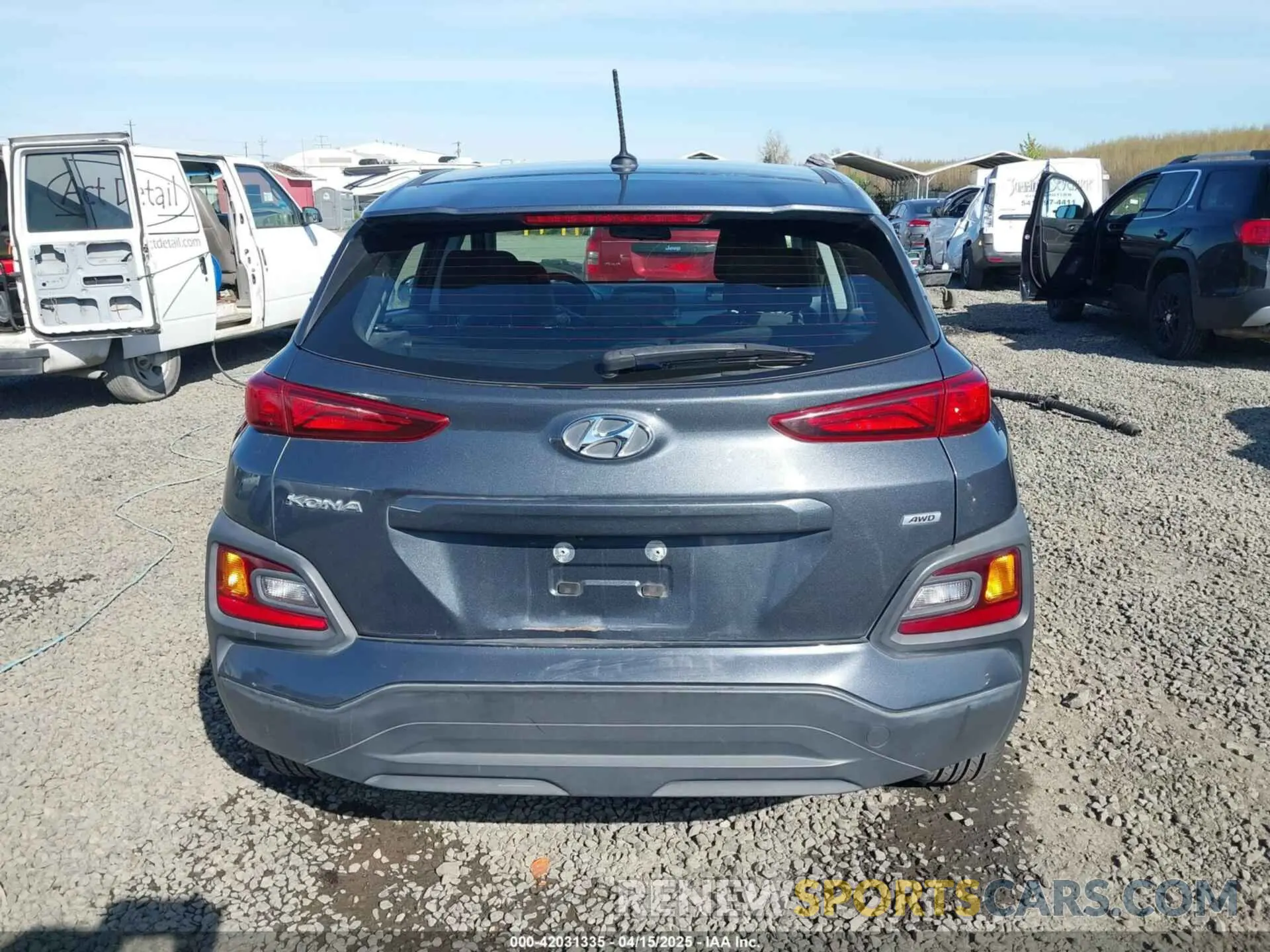 16 Photograph of a damaged car KM8K1CAA8KU288114 HYUNDAI KONA 2019