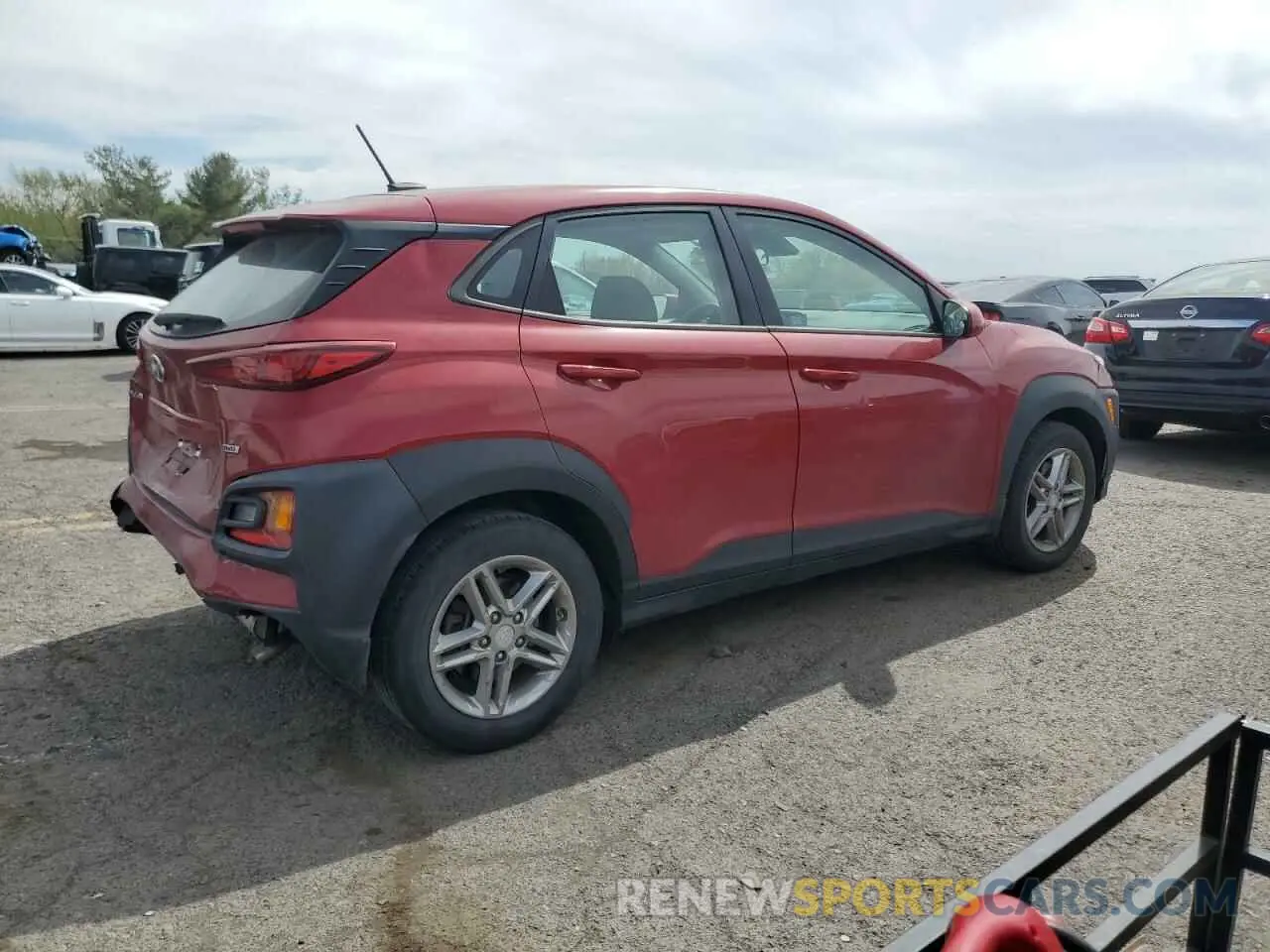 3 Photograph of a damaged car KM8K1CAA8KU358159 HYUNDAI KONA 2019