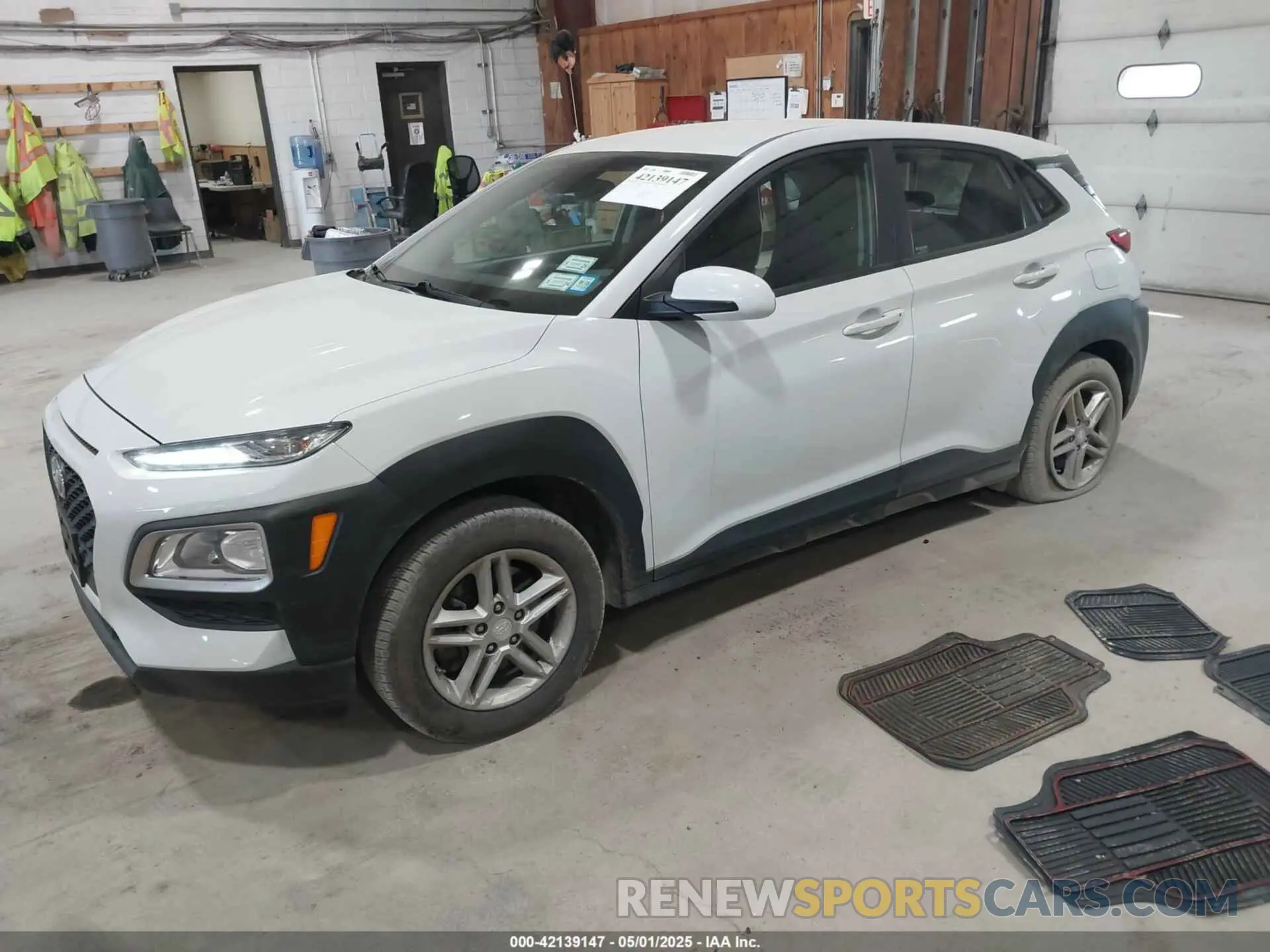 2 Photograph of a damaged car KM8K1CAA9KU216838 HYUNDAI KONA 2019