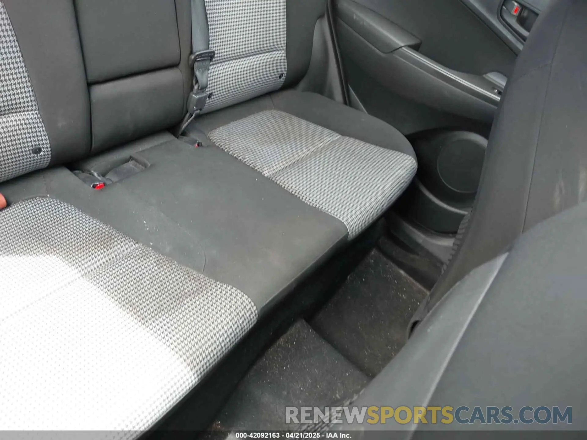 8 Photograph of a damaged car KM8K1CAAXKU249380 HYUNDAI KONA 2019
