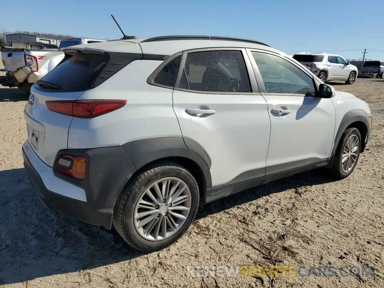 3 Photograph of a damaged car KM8K22AA1KU274725 HYUNDAI KONA 2019