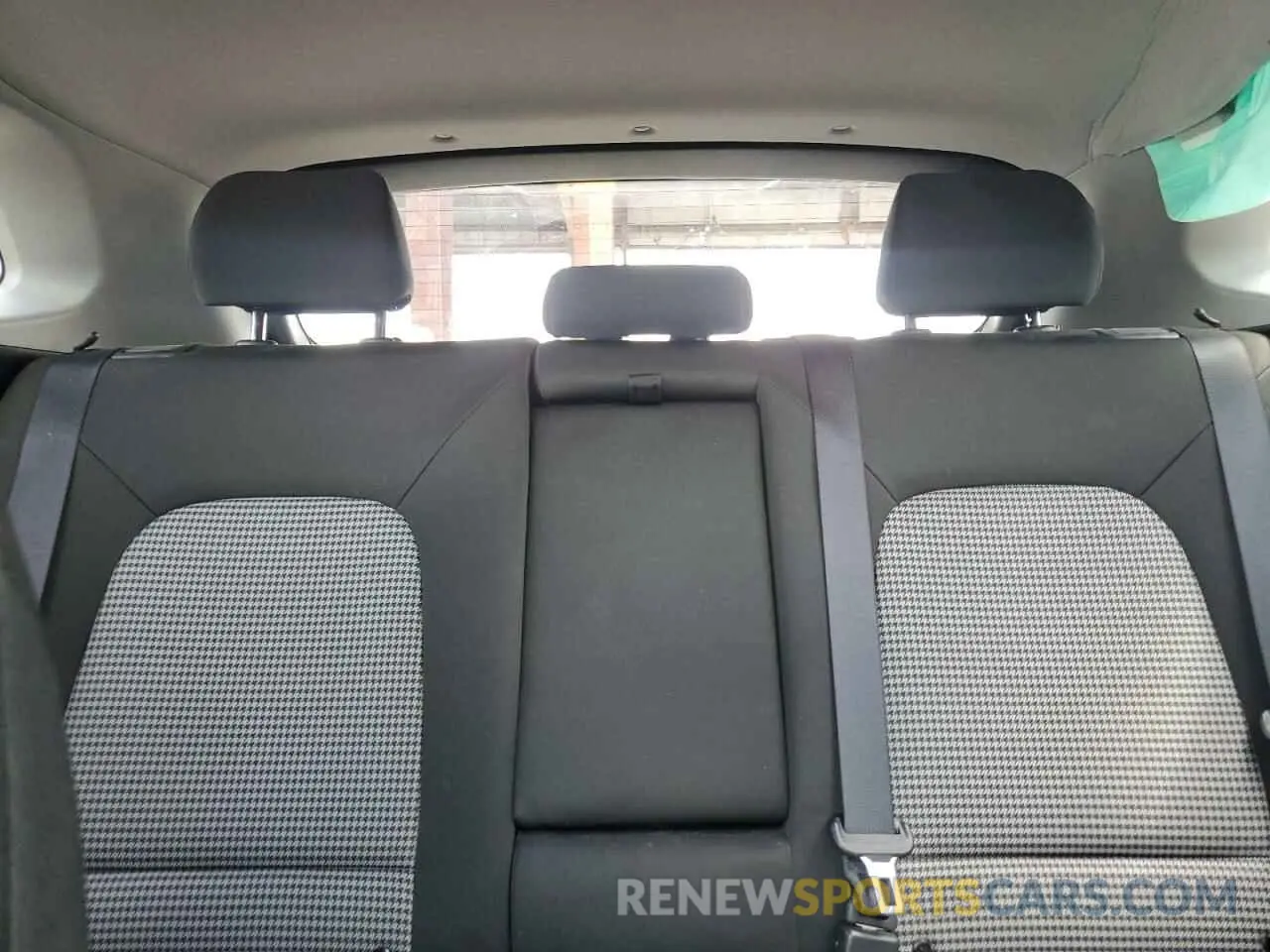 10 Photograph of a damaged car KM8K22AA2KU322037 HYUNDAI KONA 2019