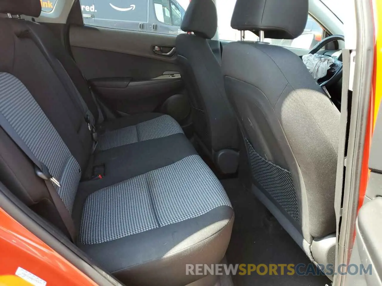 10 Photograph of a damaged car KM8K22AA6KU392673 HYUNDAI KONA 2019