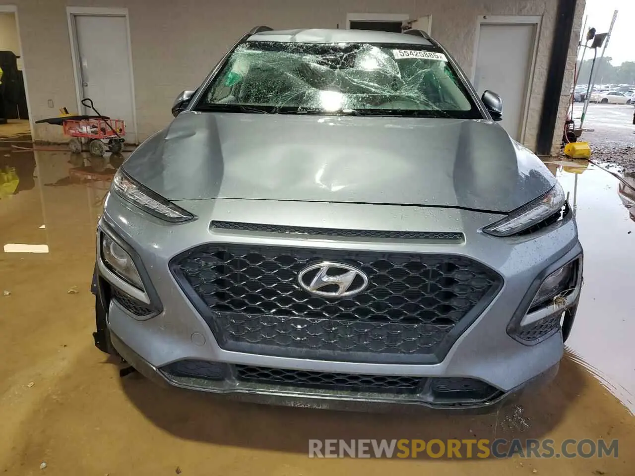 5 Photograph of a damaged car KM8K22AA9KU212425 HYUNDAI KONA 2019