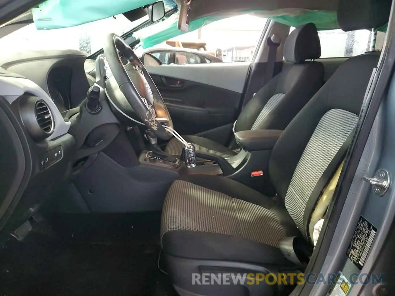 7 Photograph of a damaged car KM8K22AA9KU212425 HYUNDAI KONA 2019