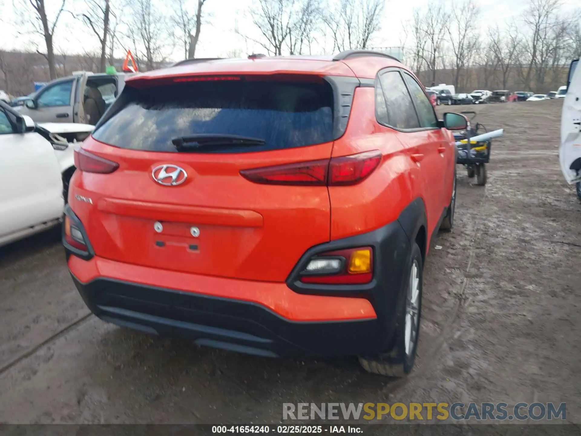 4 Photograph of a damaged car KM8K22AAXKU293340 HYUNDAI KONA 2019