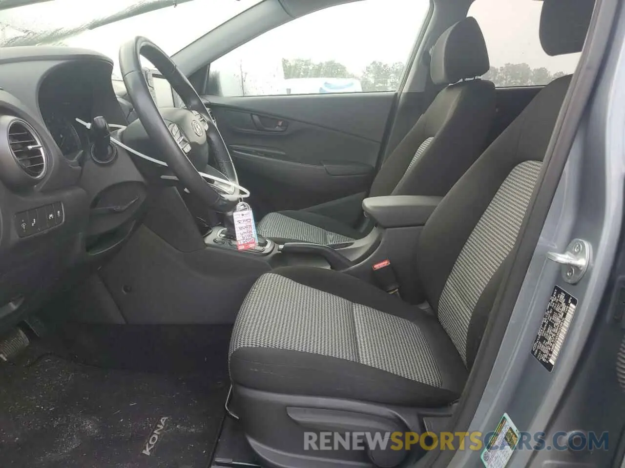7 Photograph of a damaged car KM8K22AAXKU328670 HYUNDAI KONA 2019
