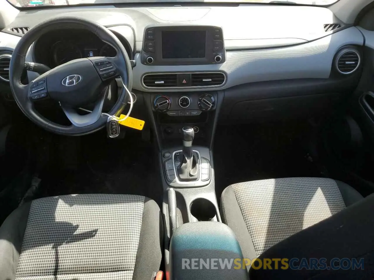 8 Photograph of a damaged car KM8K22AAXKU395236 HYUNDAI KONA 2019