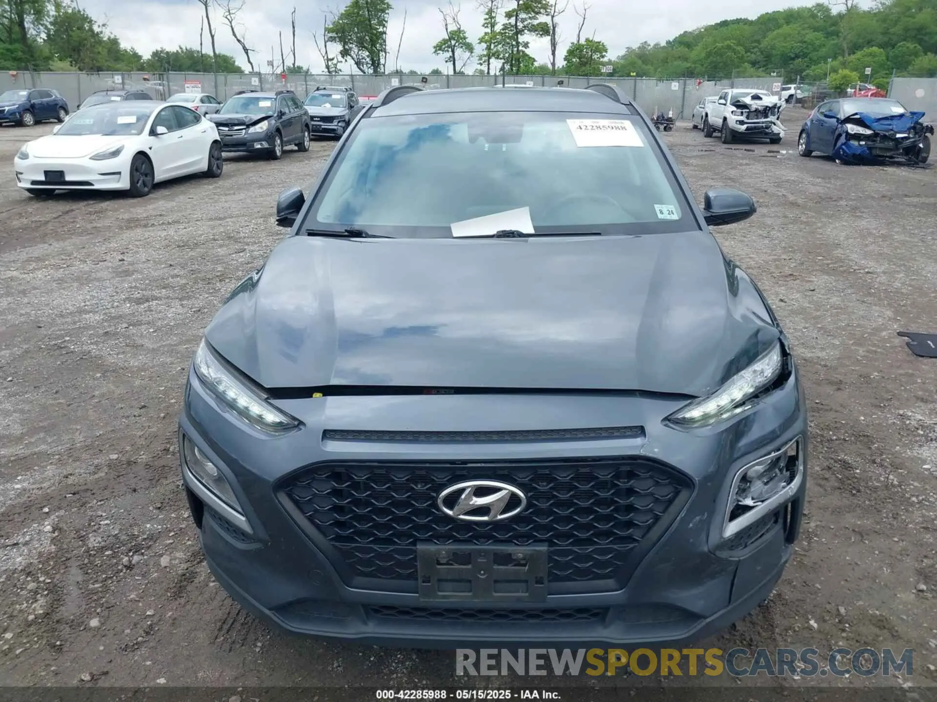 12 Photograph of a damaged car KM8K2CAA0KU368763 HYUNDAI KONA 2019