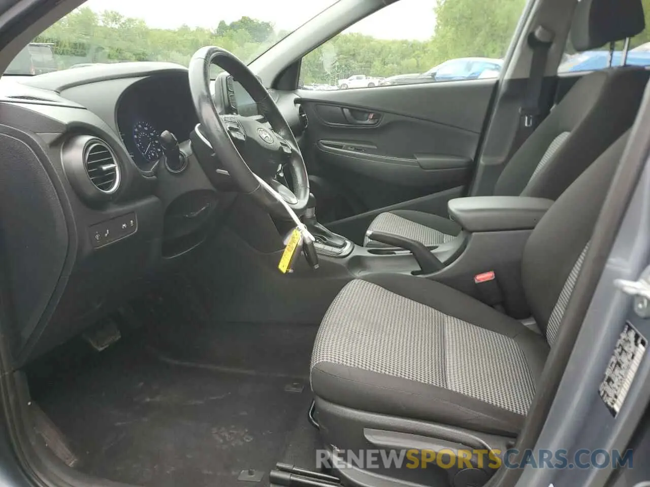 7 Photograph of a damaged car KM8K2CAA3KU321260 HYUNDAI KONA 2019