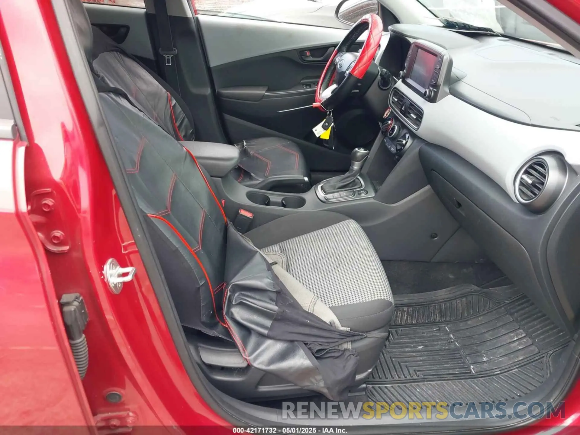 5 Photograph of a damaged car KM8K2CAA6KU347822 HYUNDAI KONA 2019
