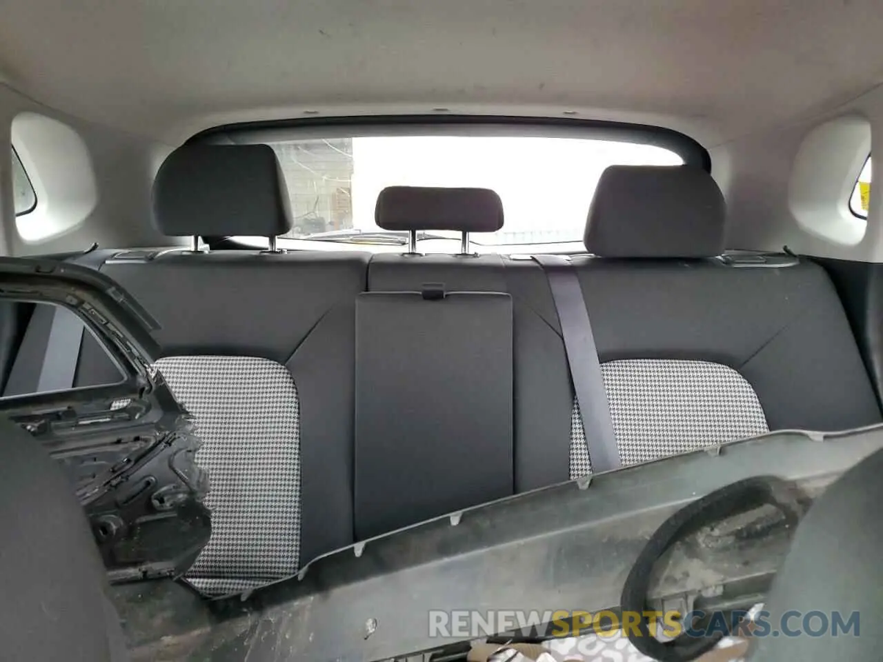 10 Photograph of a damaged car KM8K2CAA8KU377159 HYUNDAI KONA 2019