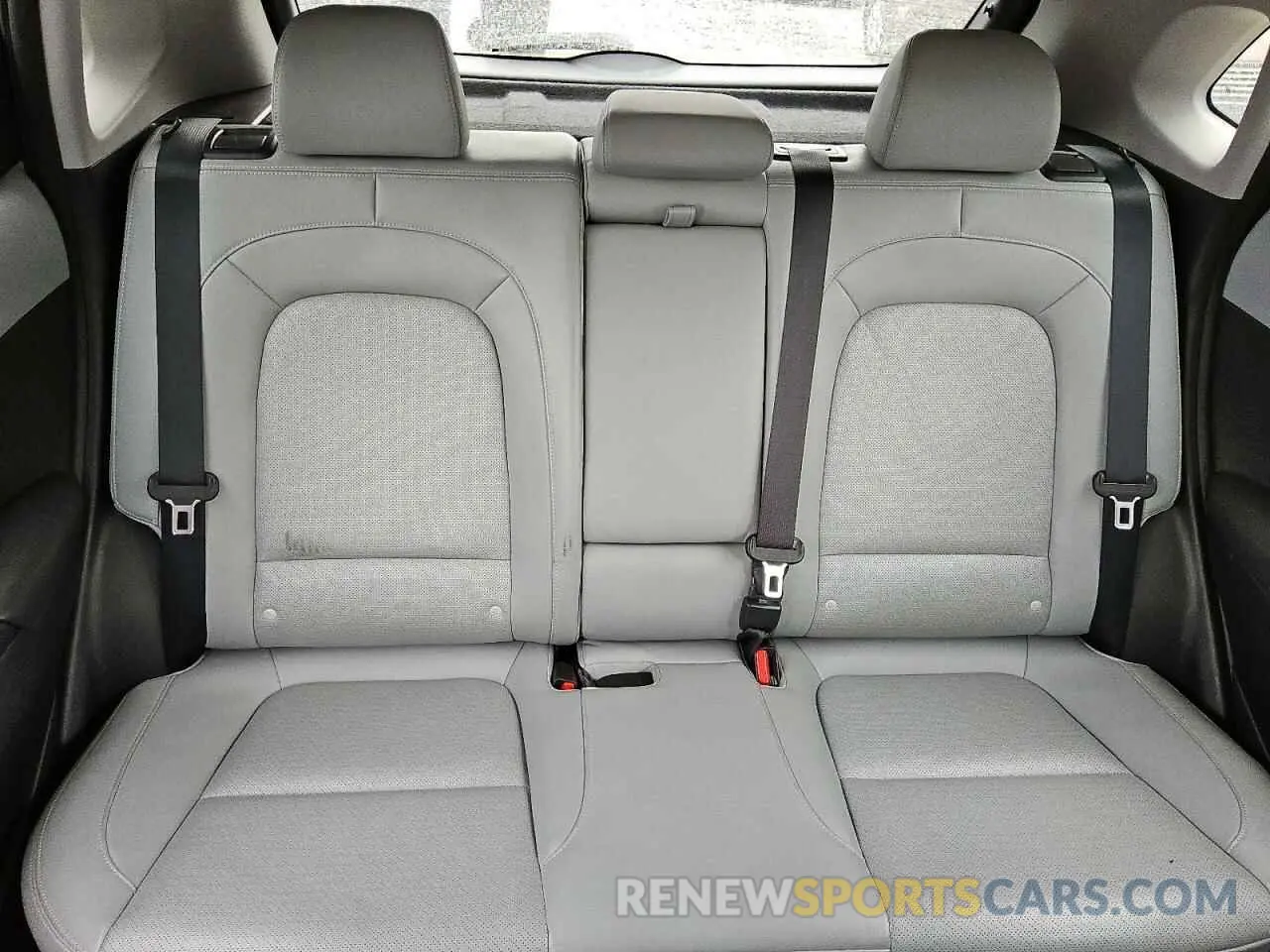 10 Photograph of a damaged car KM8K33A52KU246261 HYUNDAI KONA 2019