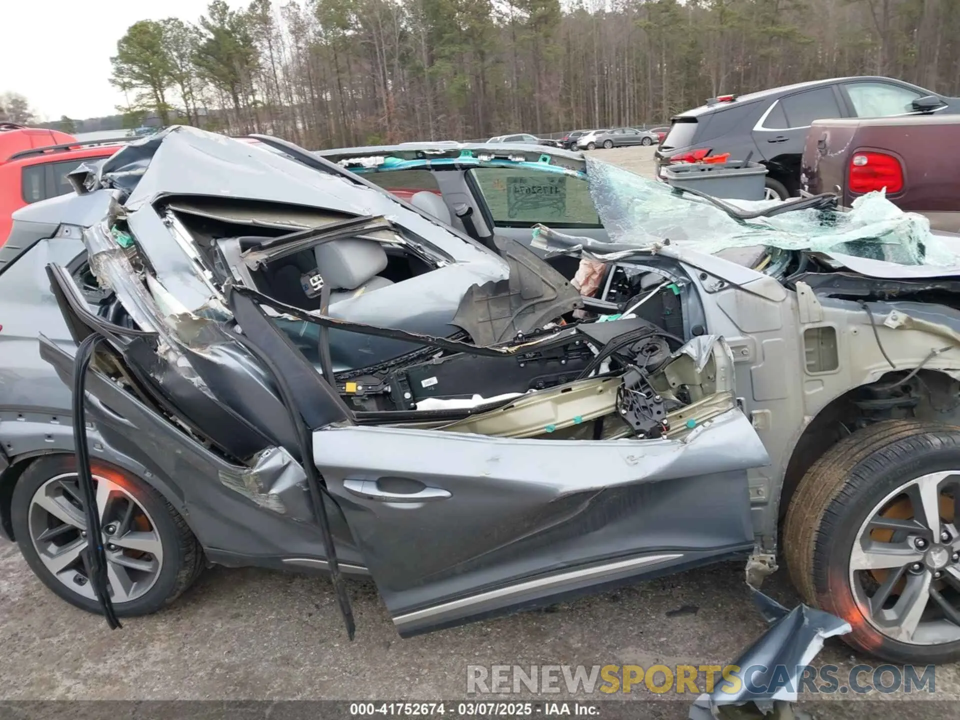 13 Photograph of a damaged car KM8K33A53KU246138 HYUNDAI KONA 2019