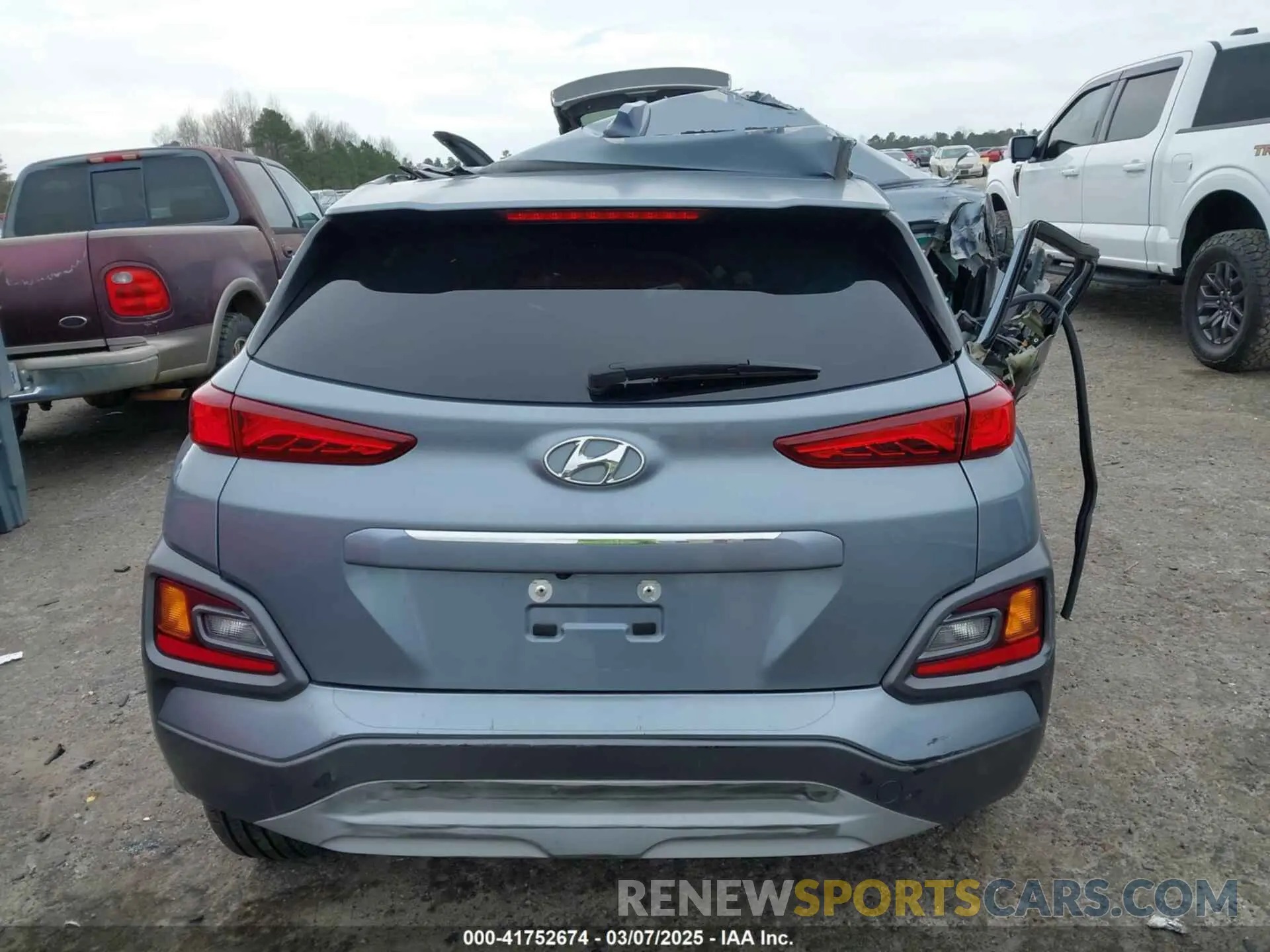 16 Photograph of a damaged car KM8K33A53KU246138 HYUNDAI KONA 2019