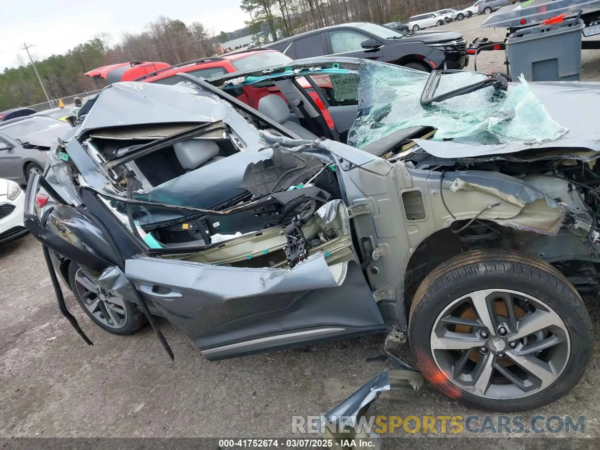 17 Photograph of a damaged car KM8K33A53KU246138 HYUNDAI KONA 2019
