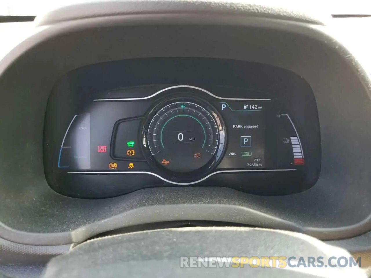 9 Photograph of a damaged car KM8K33AG0KU052670 HYUNDAI KONA 2019
